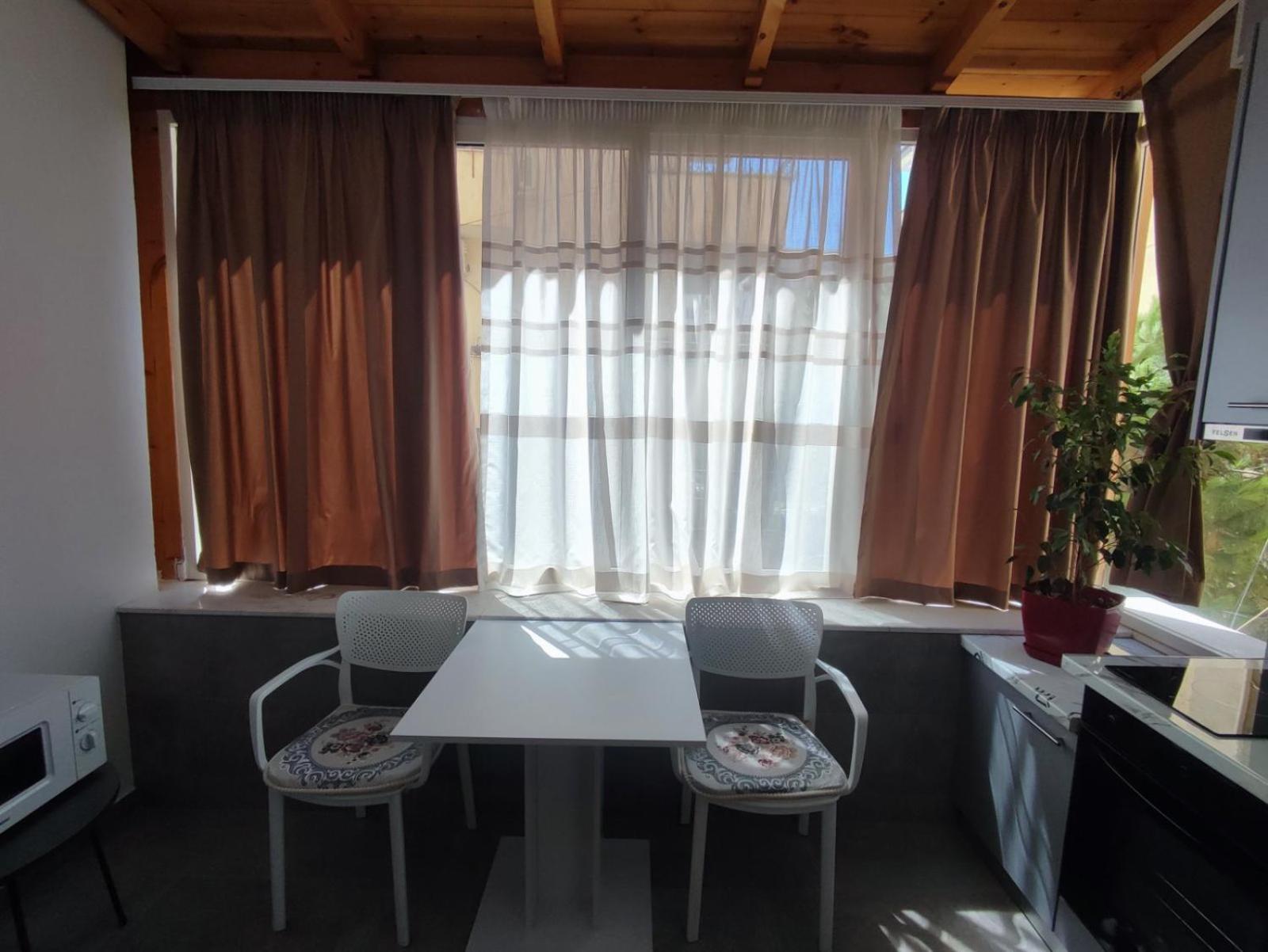 Shkëmbi i kavajës Ferienwohnung