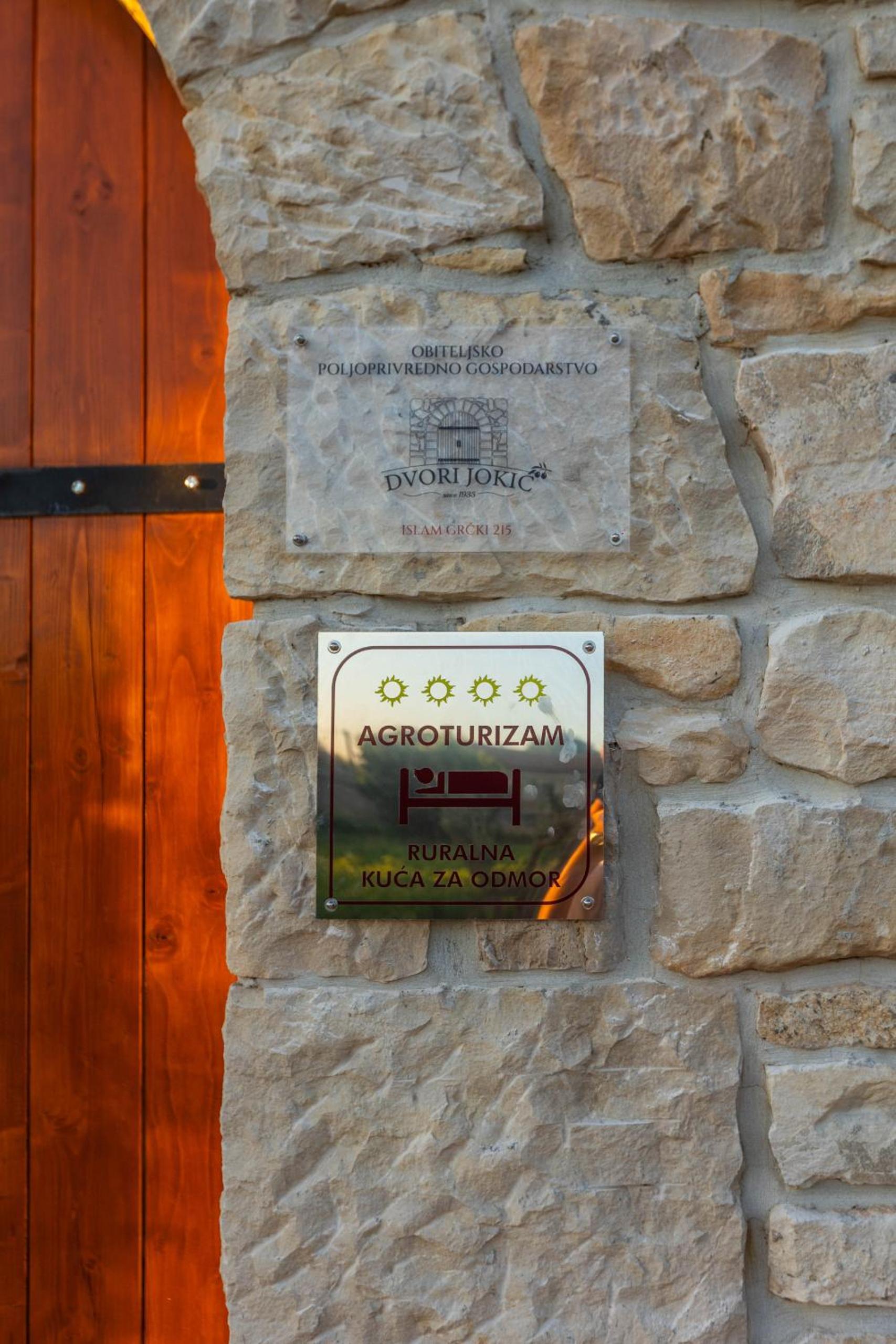 Villa Jokic Dvori ZadarVillas