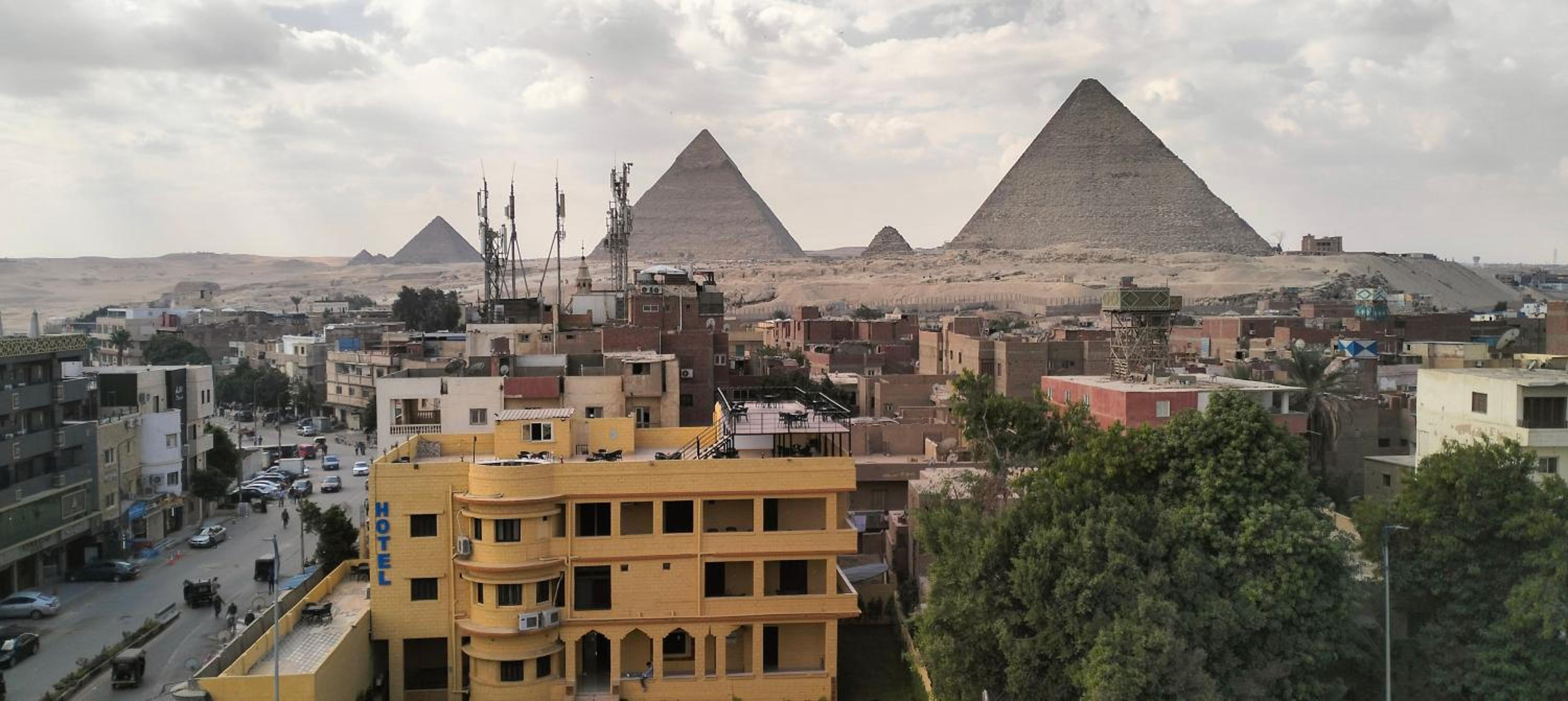 Pyramids View R Z Hotel