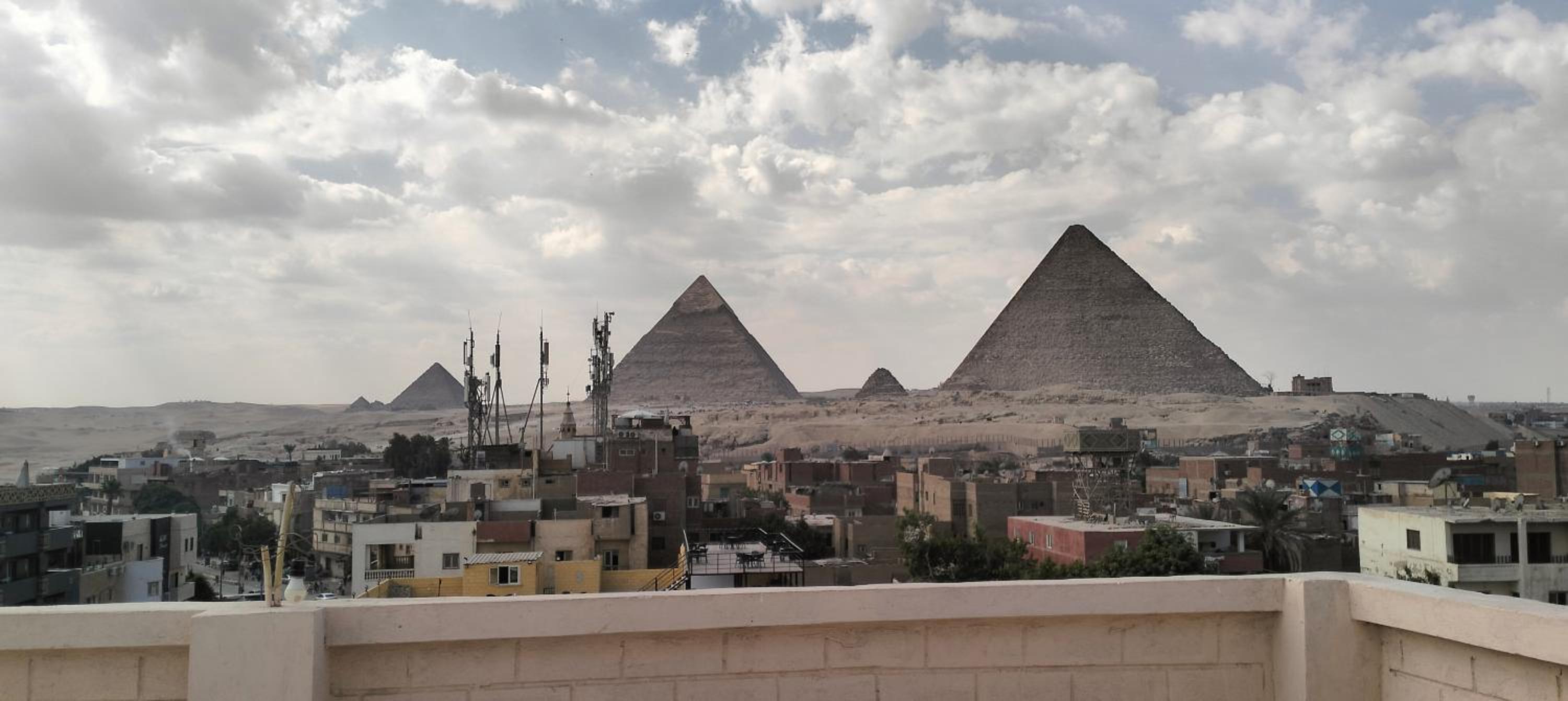 Pyramids View R Z Hotel