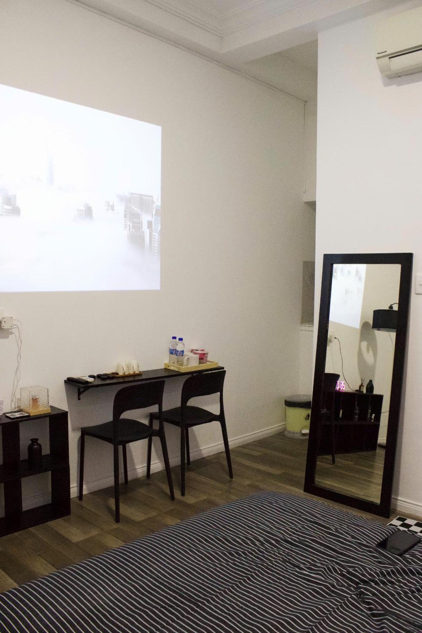 EMI Homestay - Gần Bùi Viện Quận 1