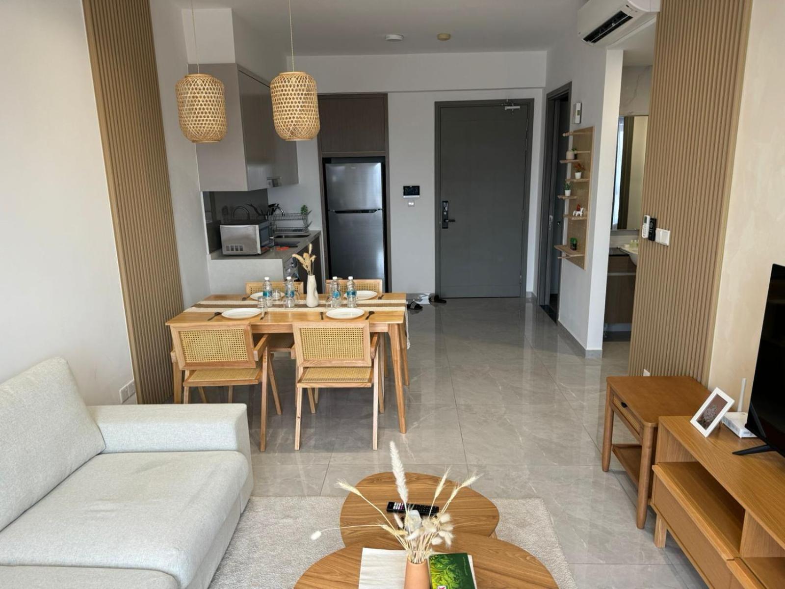 Agile Lux Suites KL