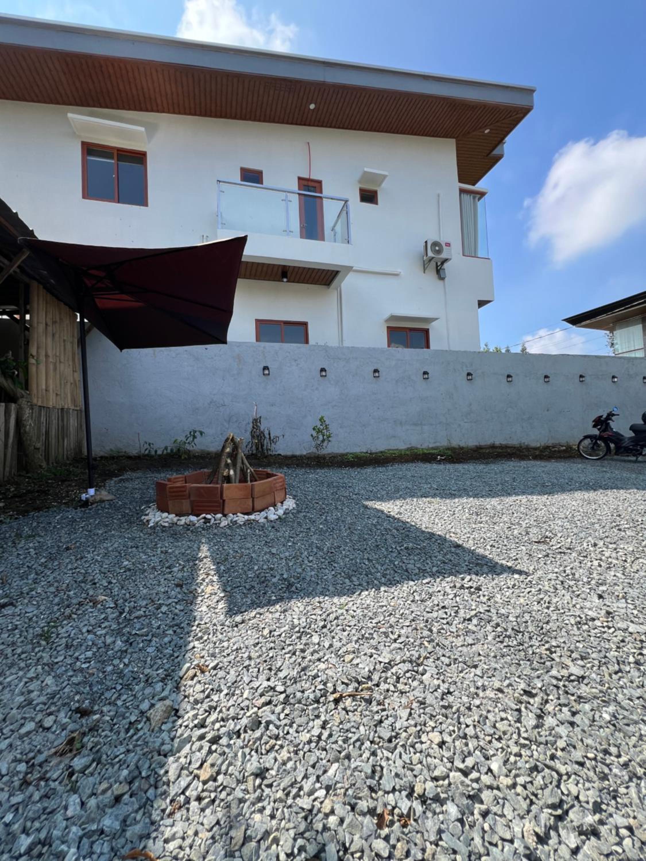 Lazarus Tagaytay