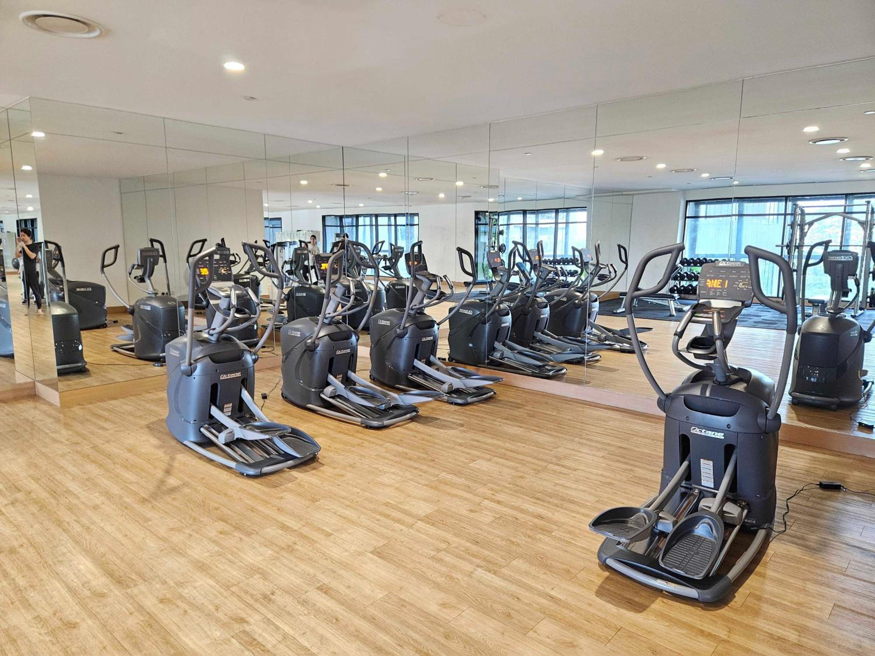 SkyView Studio, EST Bangsar, High View for 2