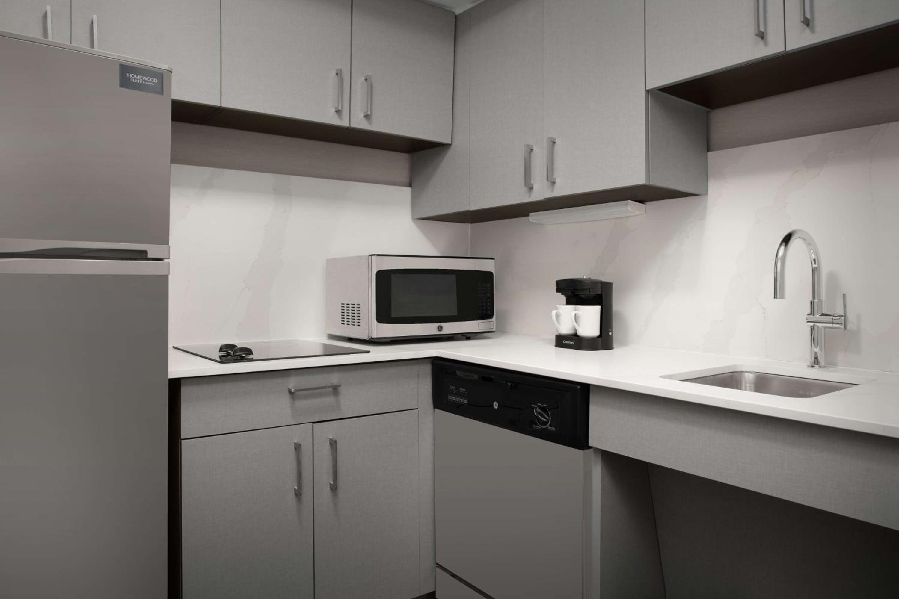 Homewood Suites by Hilton Alexandria - Property Image 36