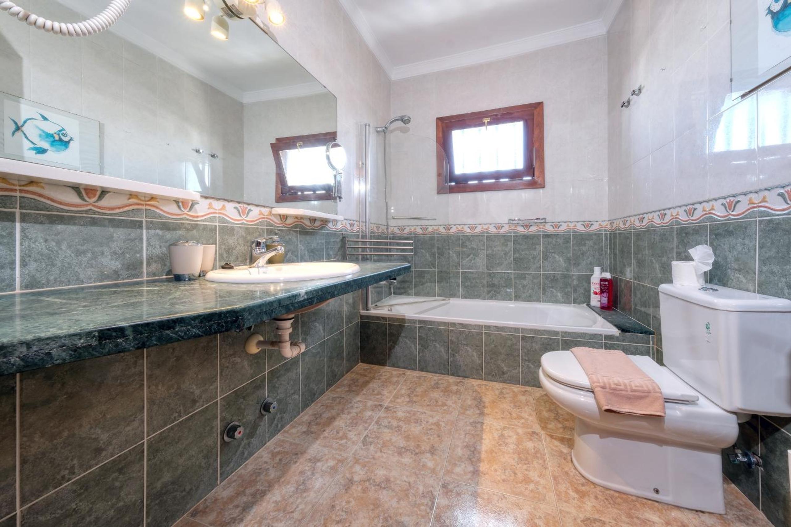 Casa Albi-shared pool