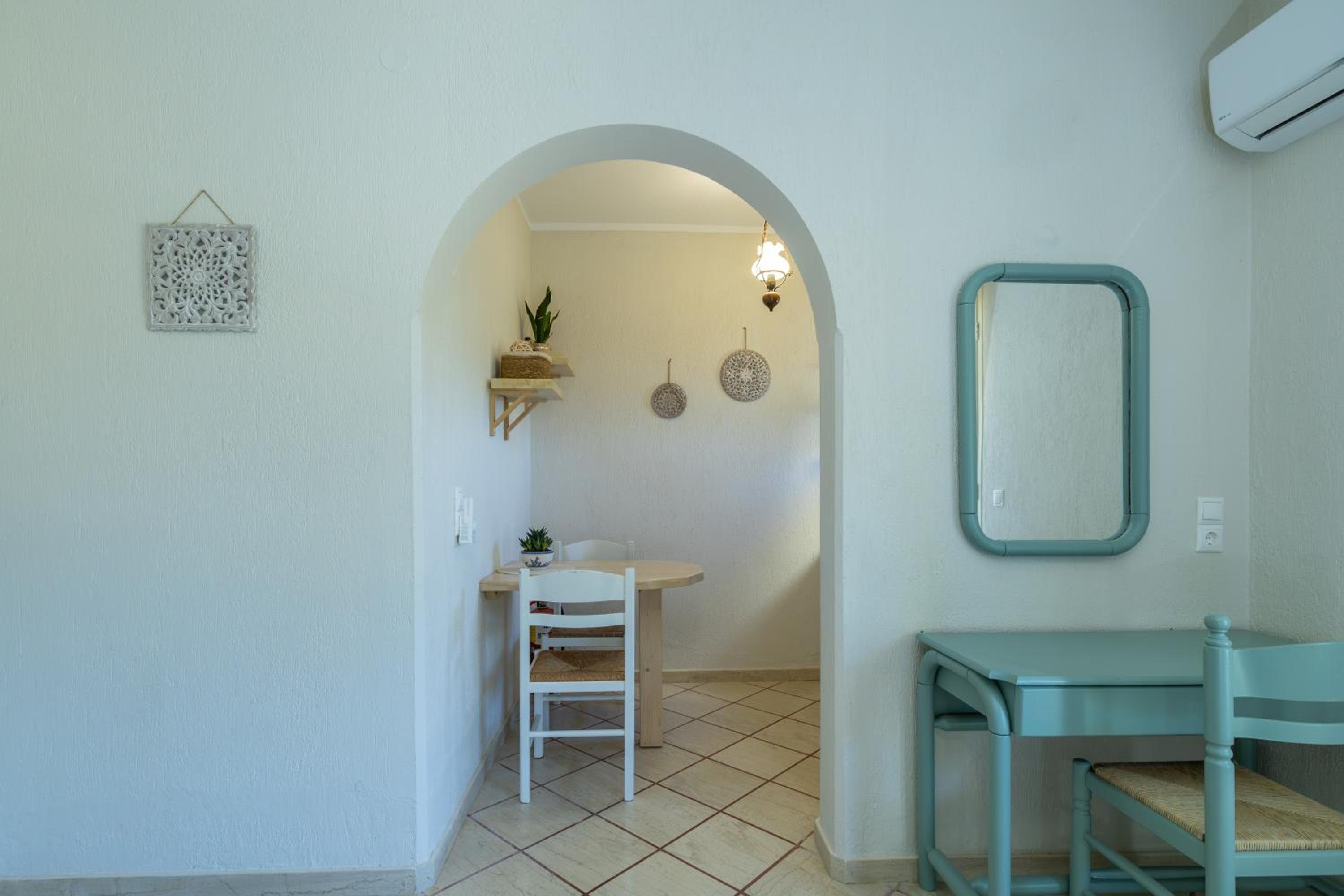 Minas Studios