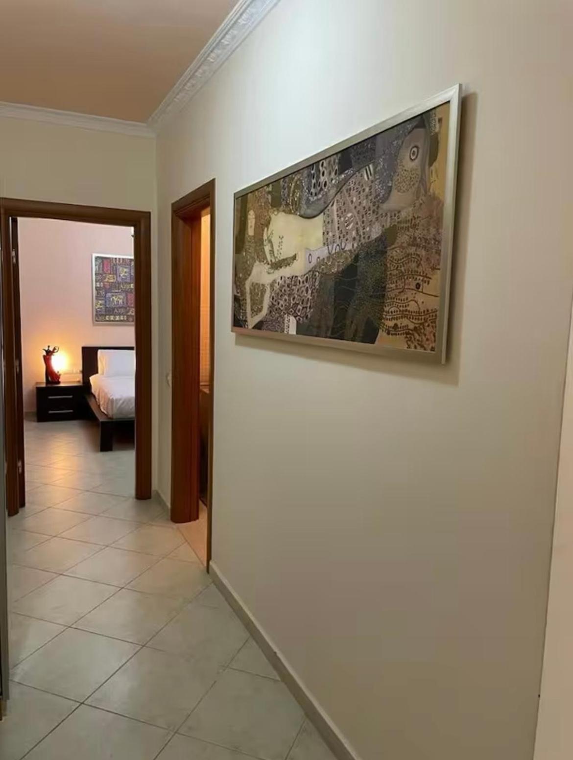 Seaside stay-Private parking-Prime location