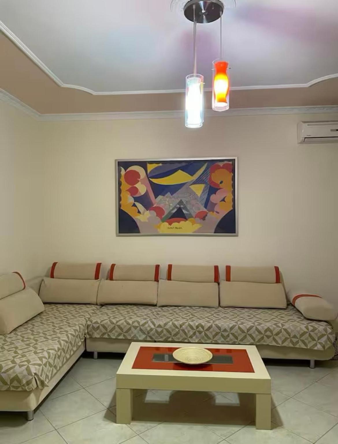 Seaside stay-Private parking-Prime location