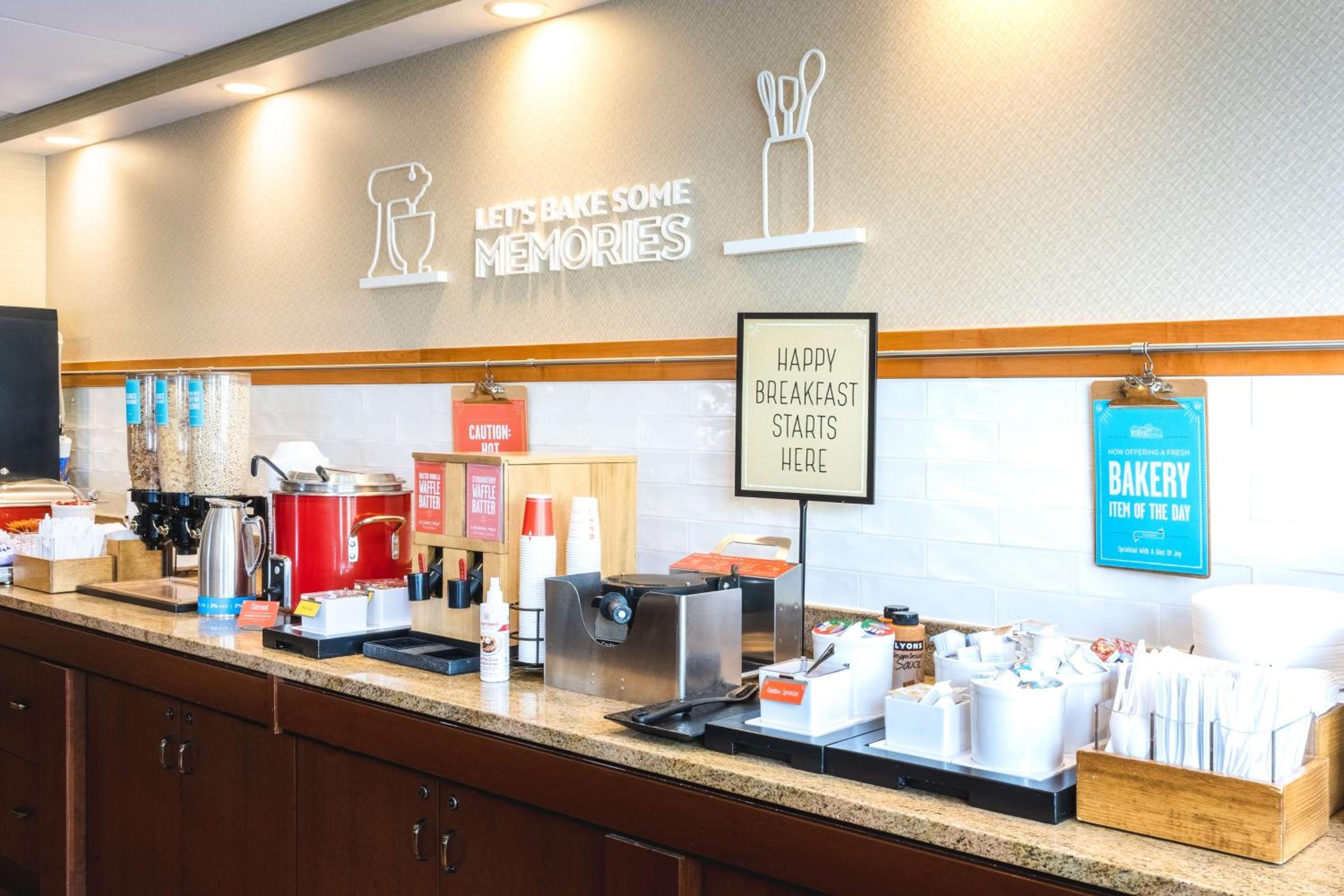 Philadelphia Vacations - Hampton Inn Downingtown/Exton - Property Image 5