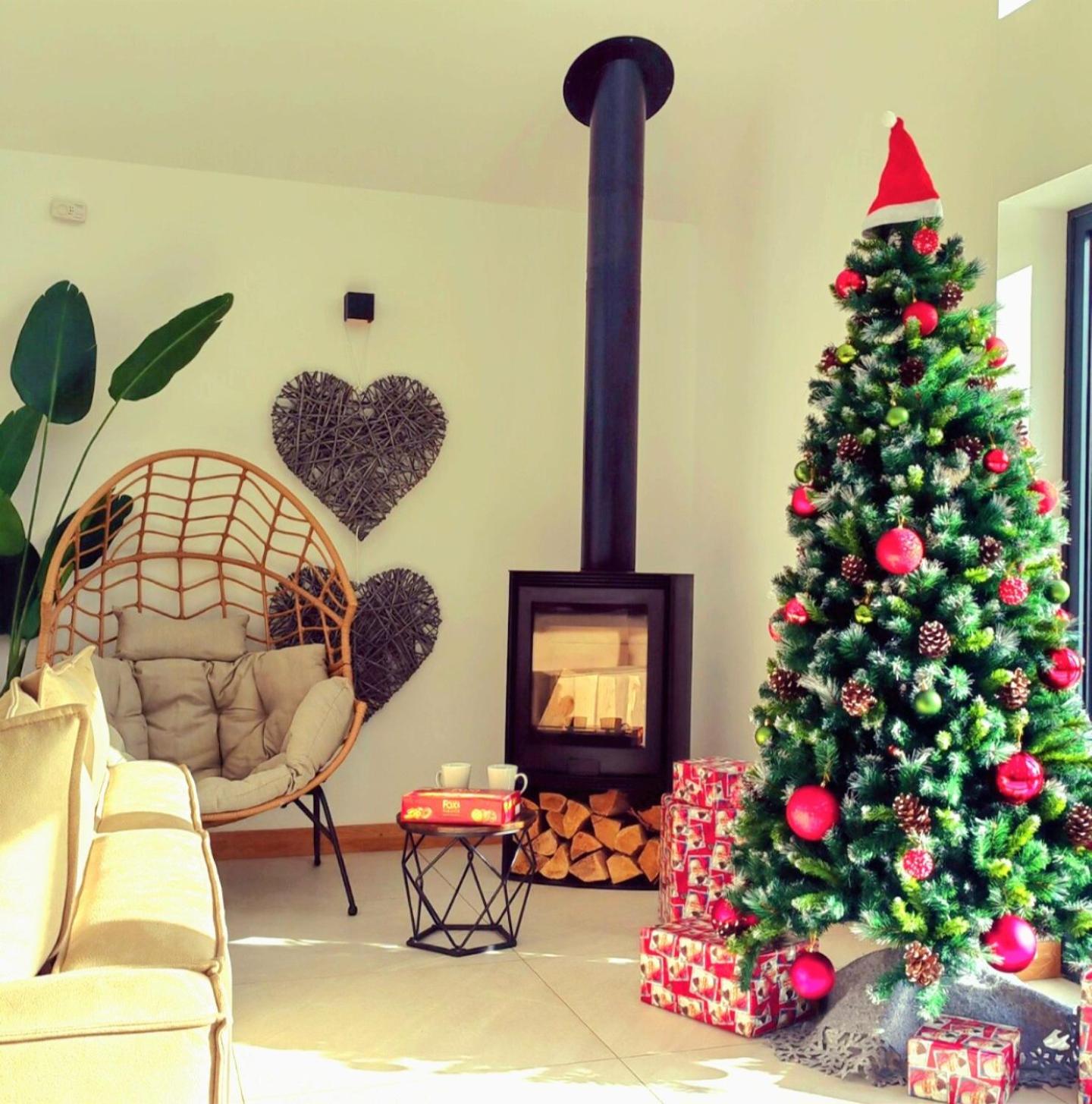 4 Bed Villa Sleeps 8 -Private Terrace-Free parking view 3