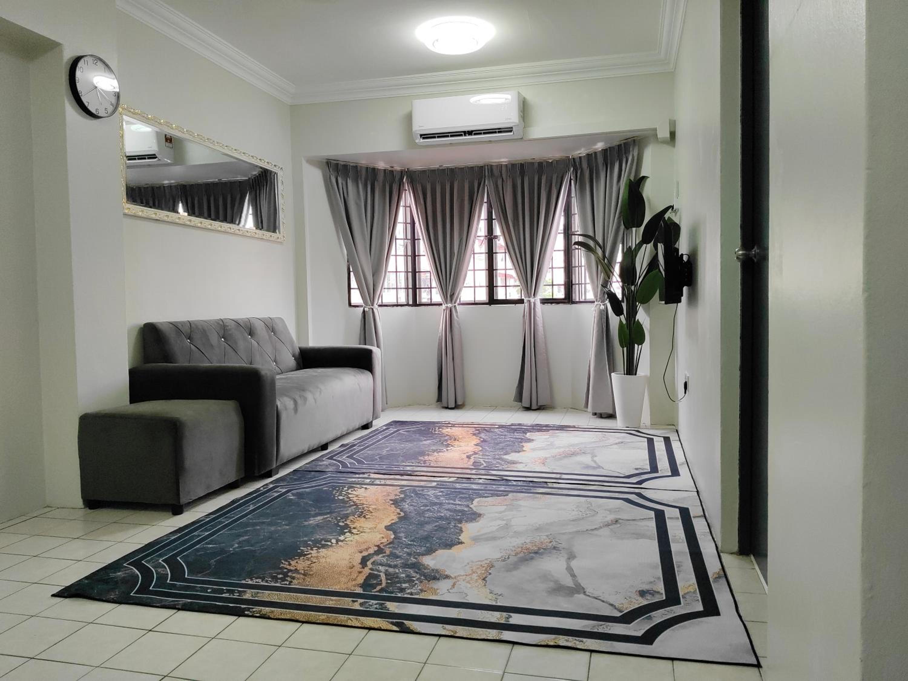 Nur Homestay Permai Damansara Damai photo 4