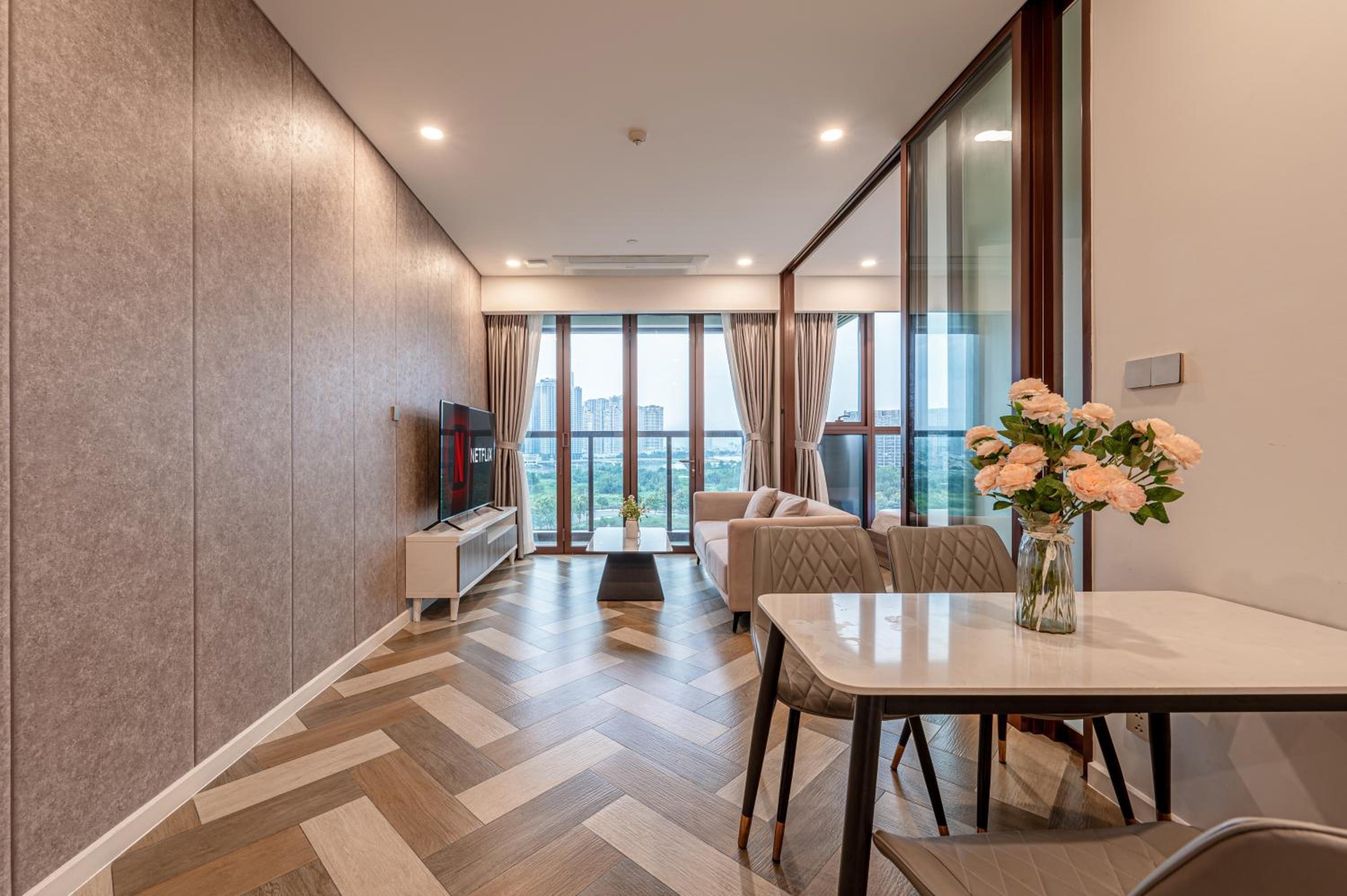 Saigon The Metropole - Residences Complex - By Svillage 