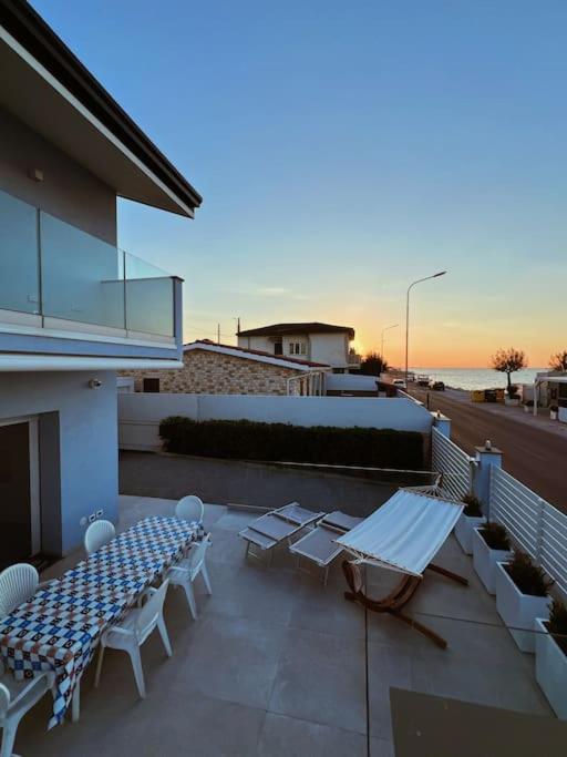 Casa fronte mare per gruppi