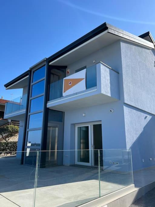 Casa fronte mare per gruppi