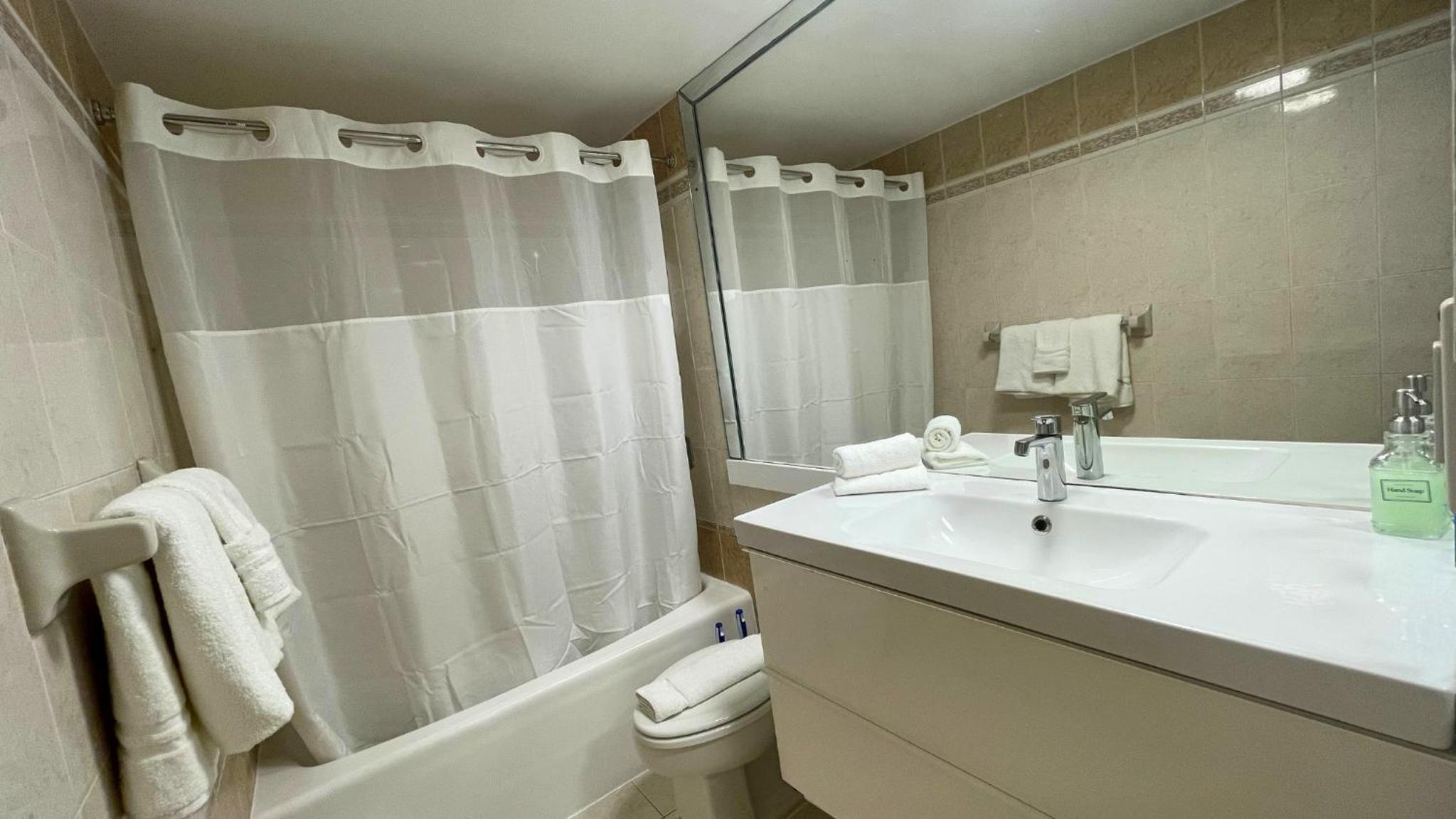 SeaStays-Miami Beach Apartments