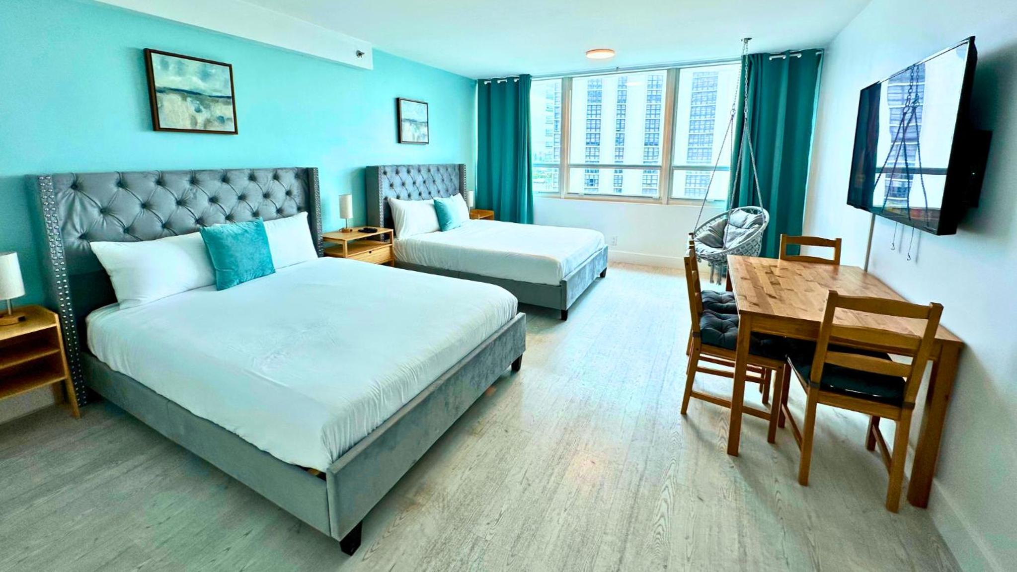 SeaStays-Miami Beach Apartments