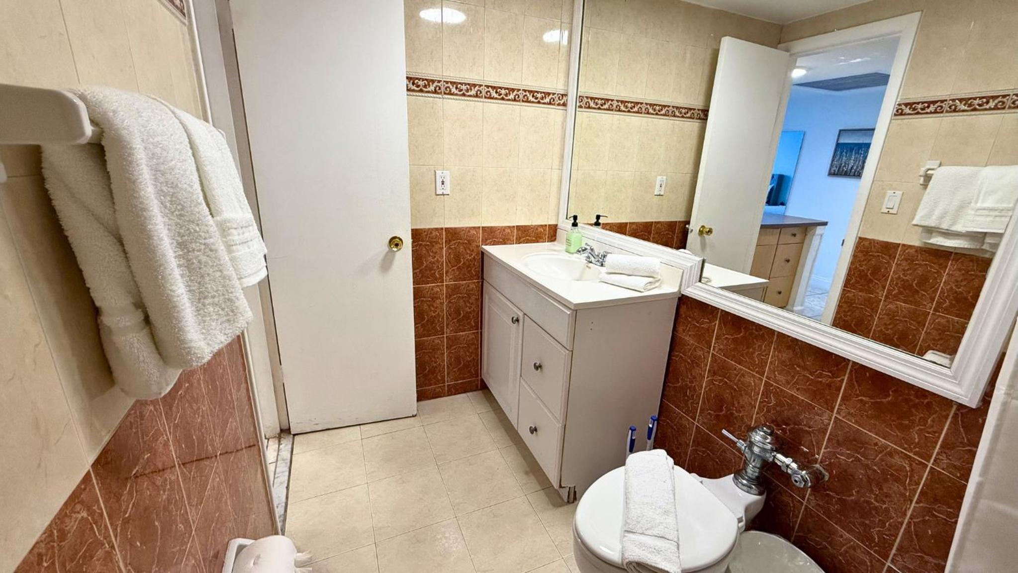 SeaStays-Miami Beach Apartments