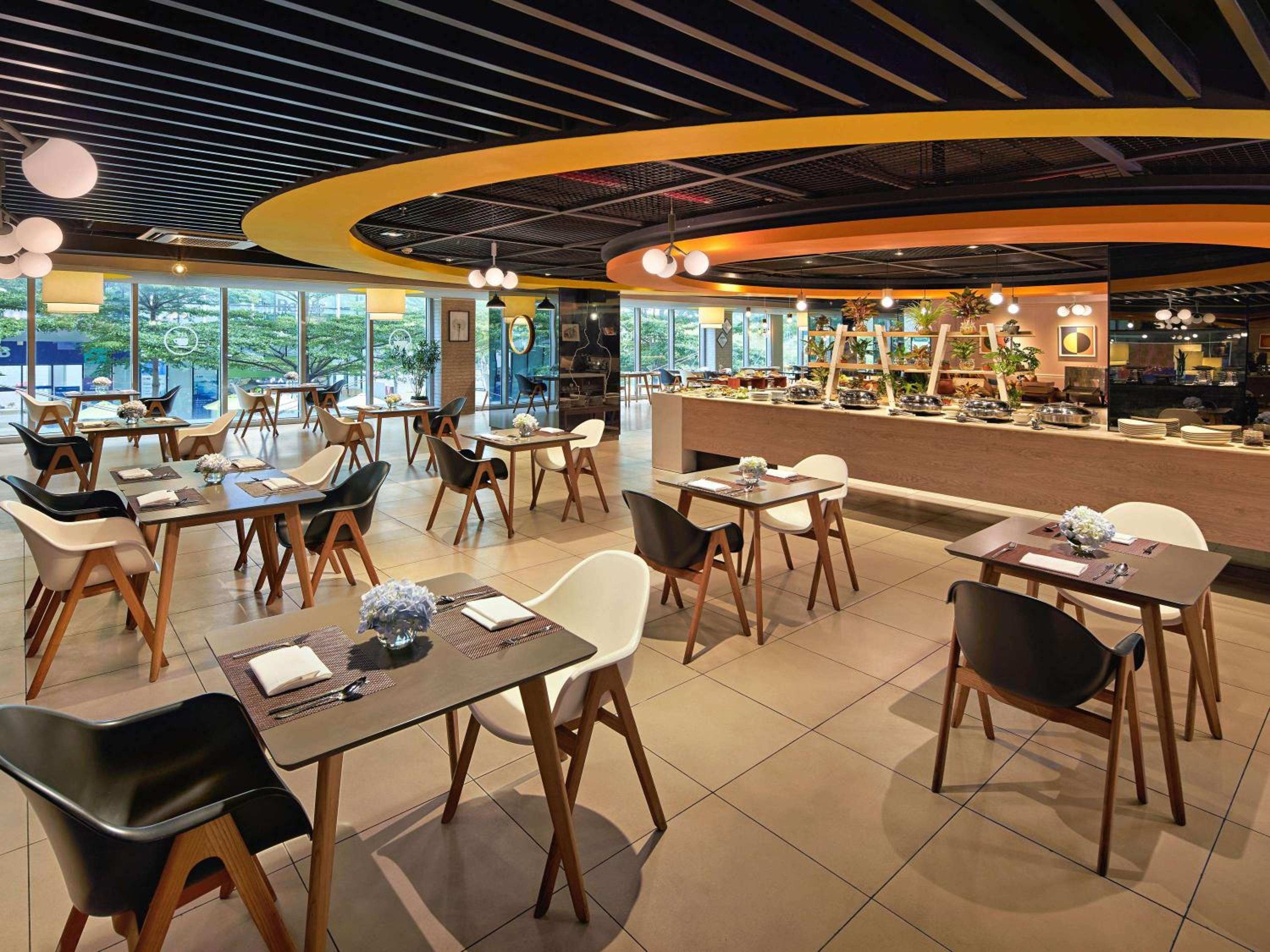 Novotel Living Saigon South