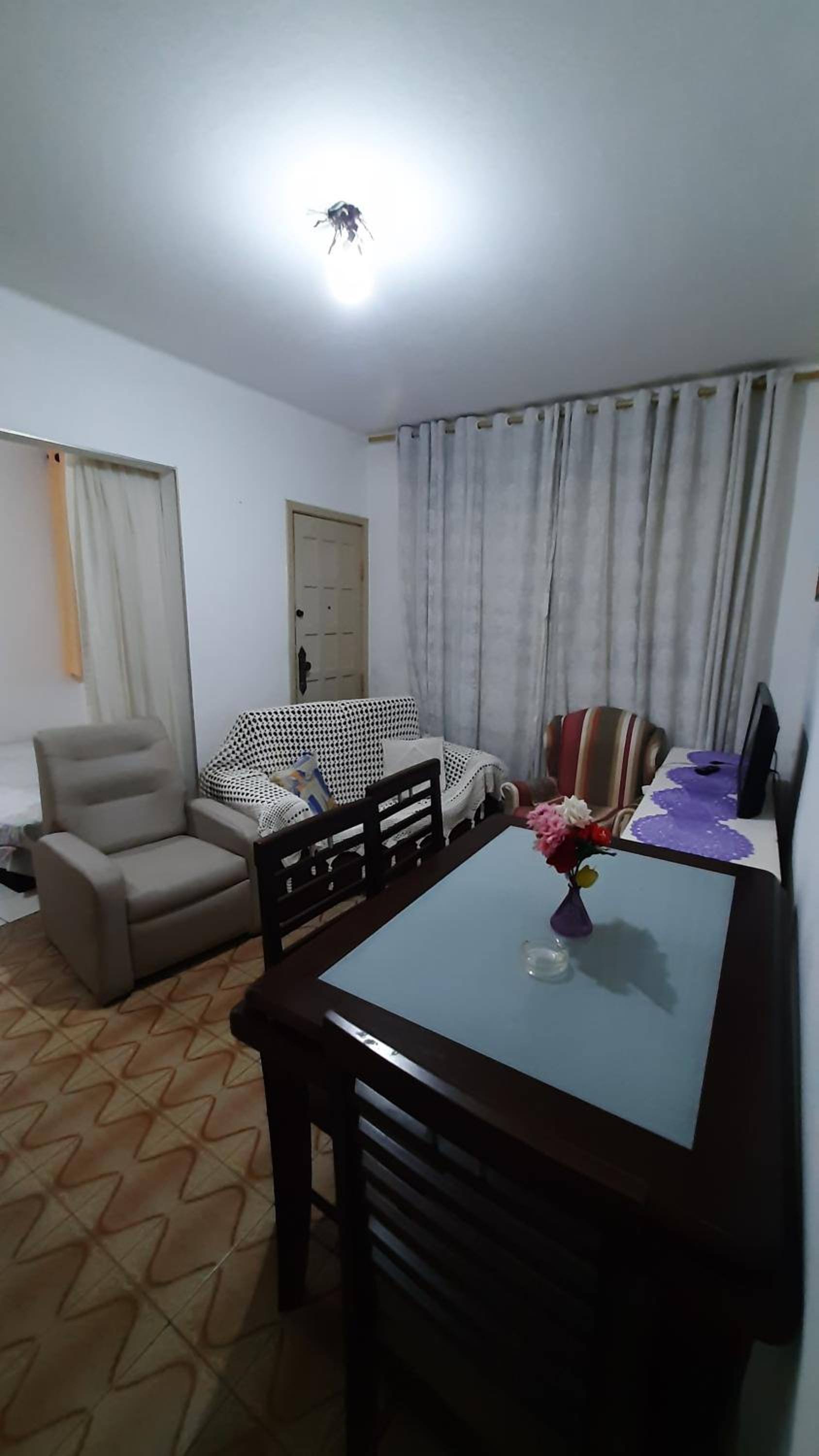 Apartamento em Santos à 10min da praia, piso térreo