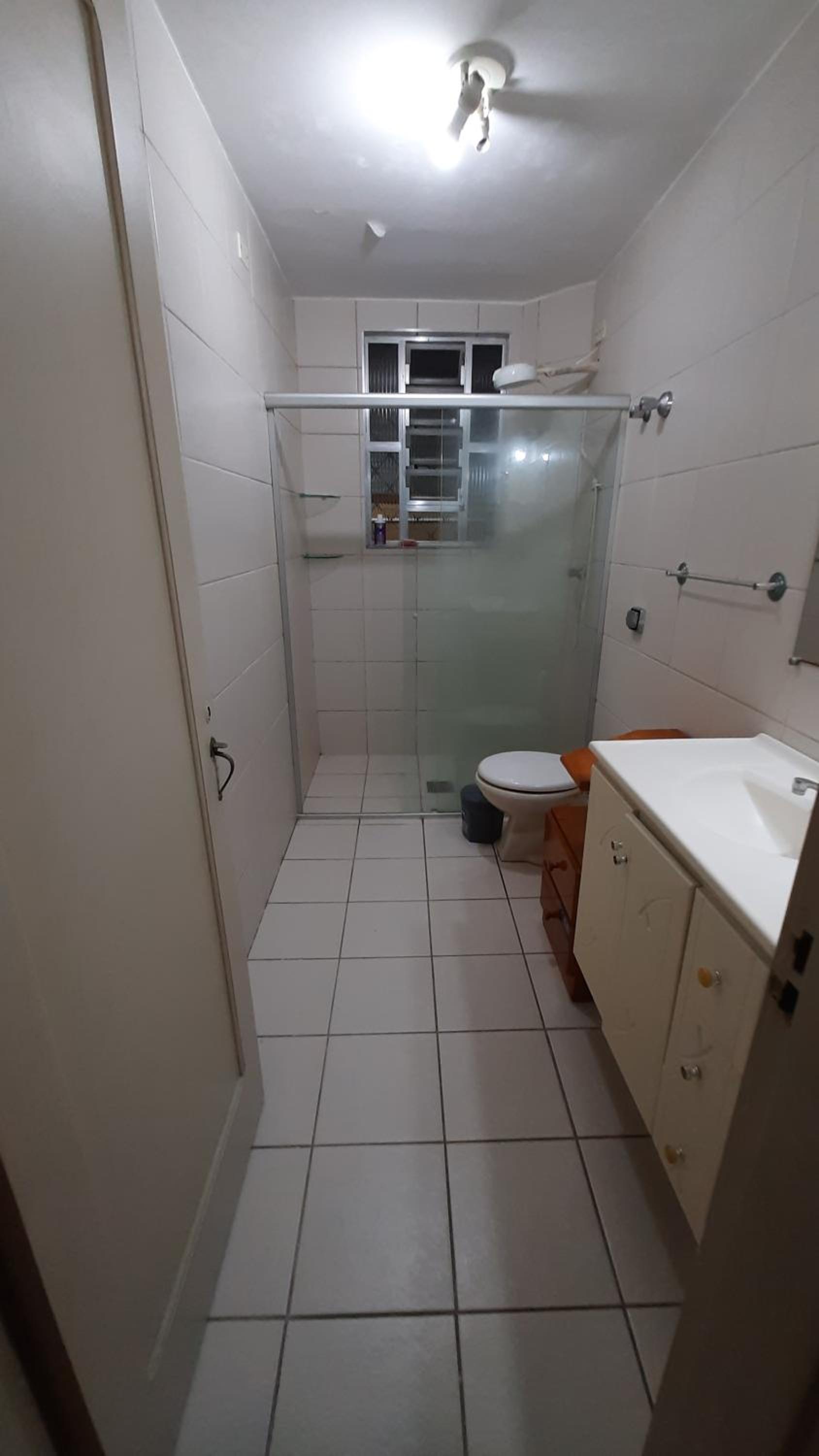 Apartamento em Santos à 10min da praia, piso térreo