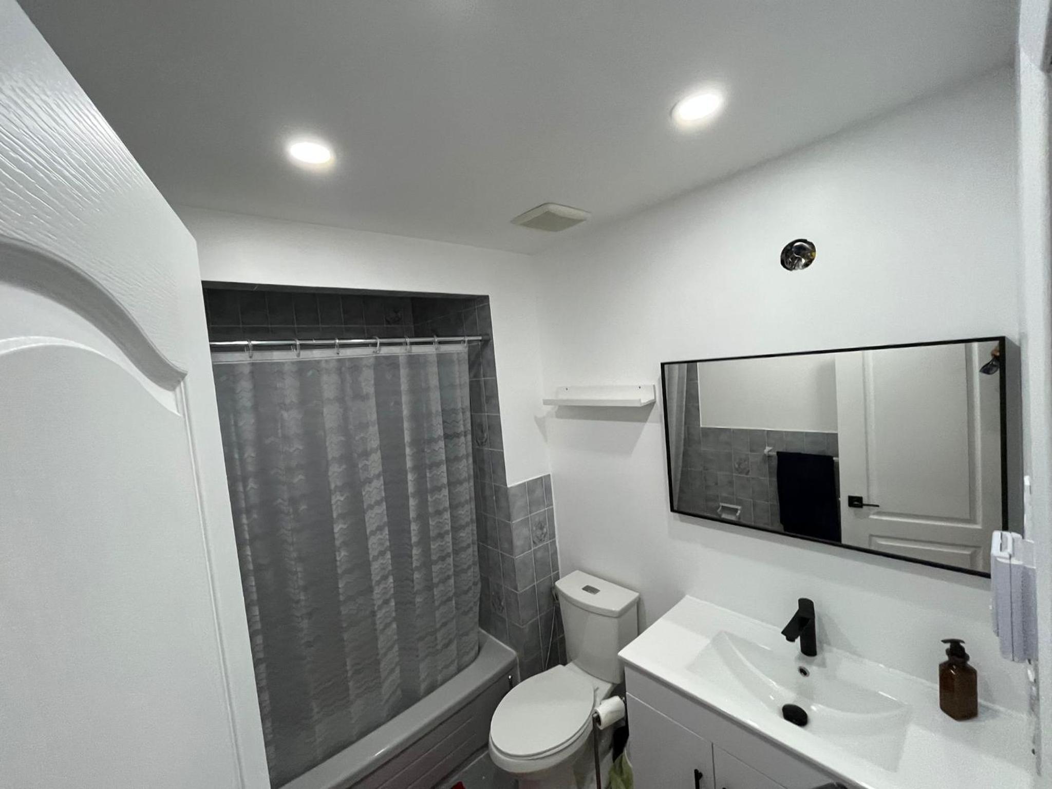Top Rated Vacation House Montreal Private Parking