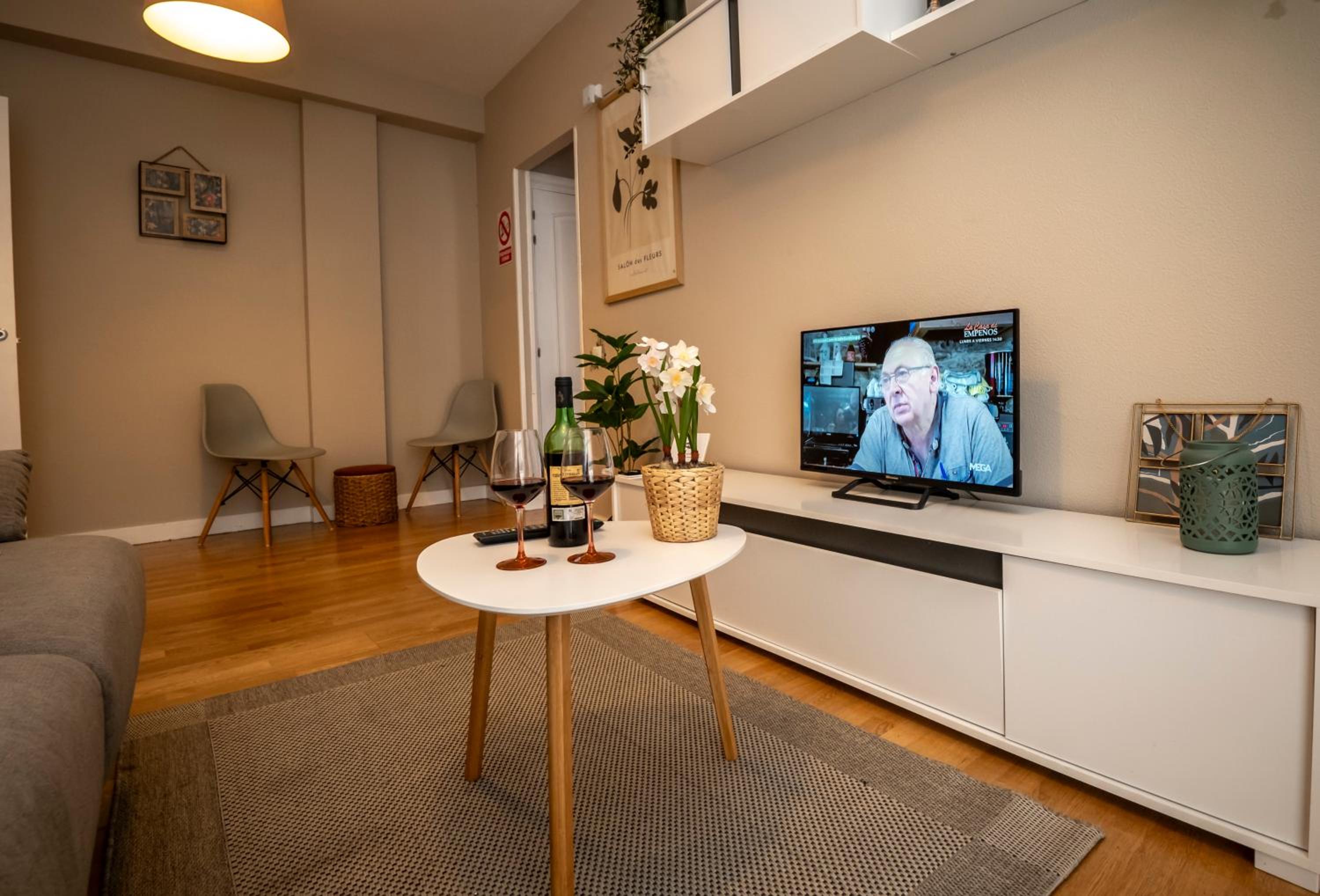 Santiago Tower Aire Ac casco antiguo By Apartamentos Logrono