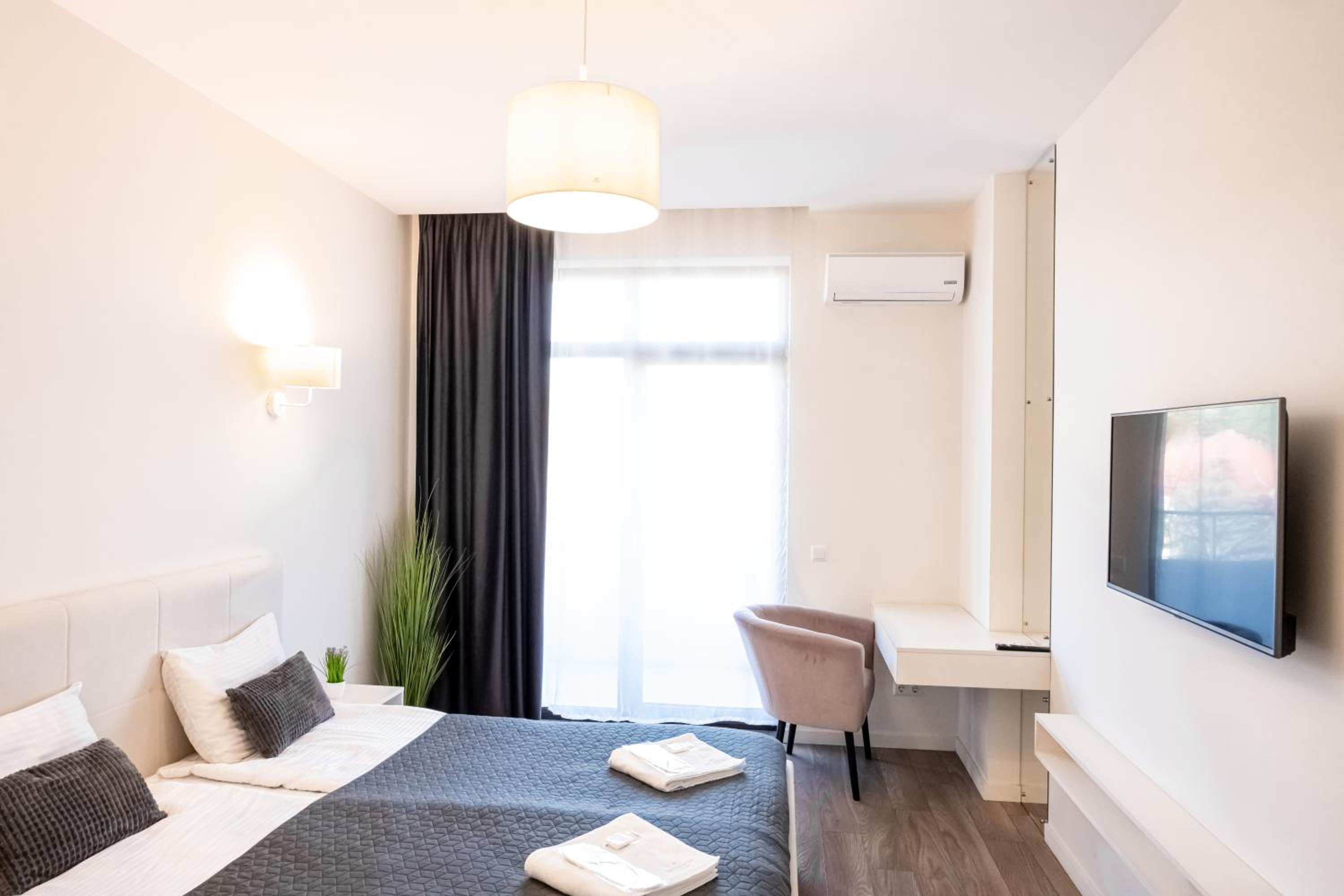 EVURI Apartments Dream City view 5