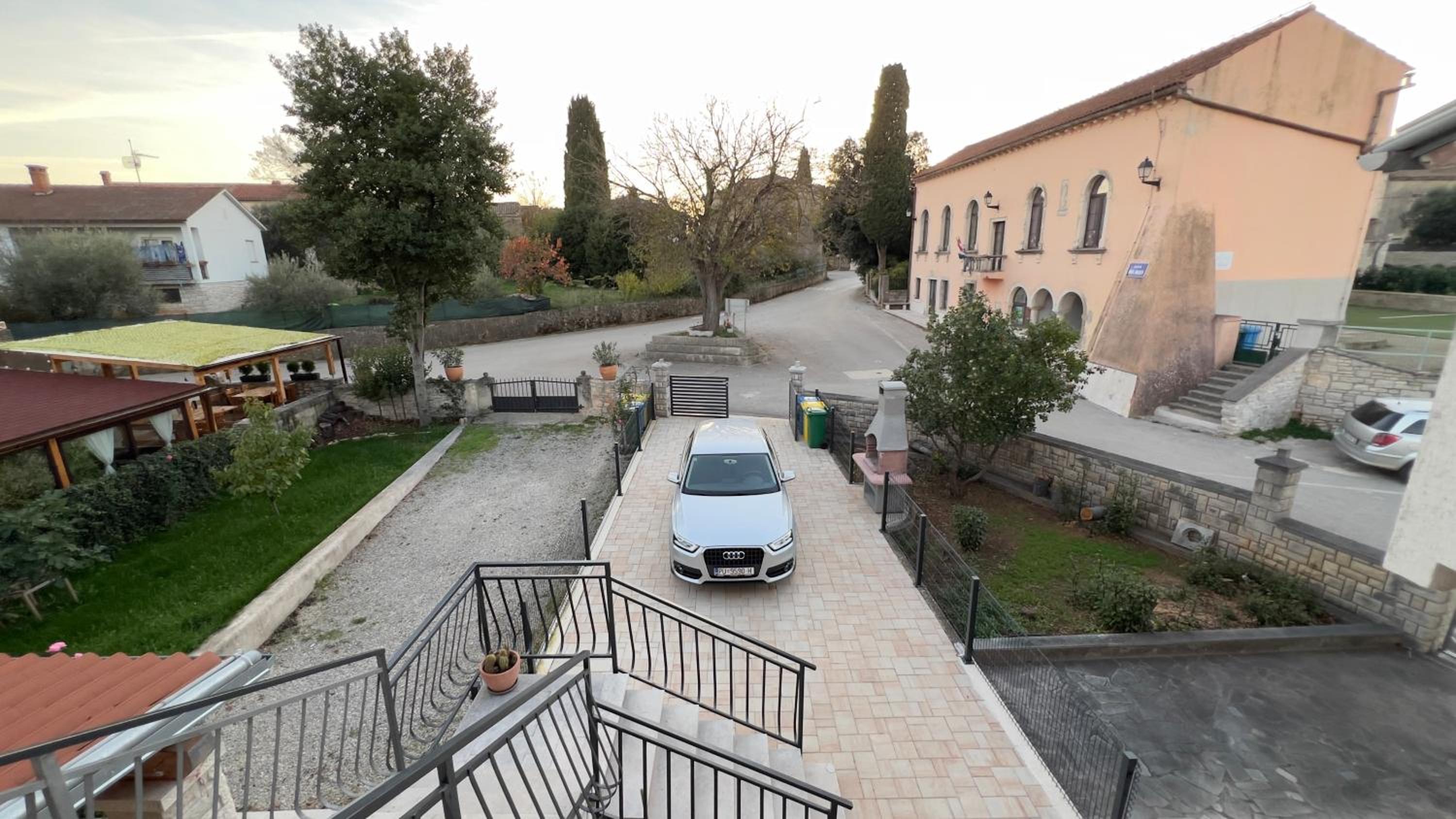Holiday Apartment Venera view 5