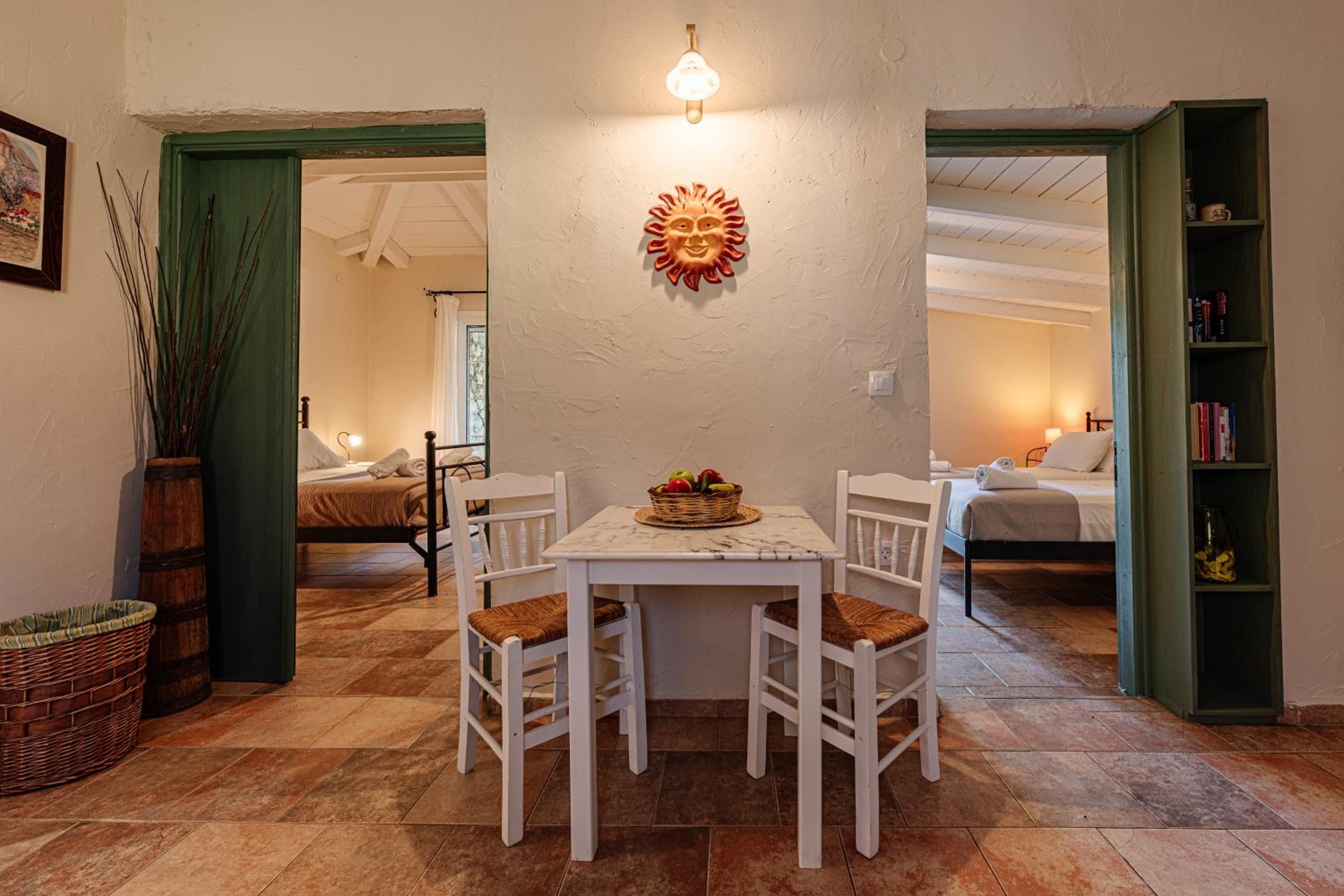 Ilyessa Cottages