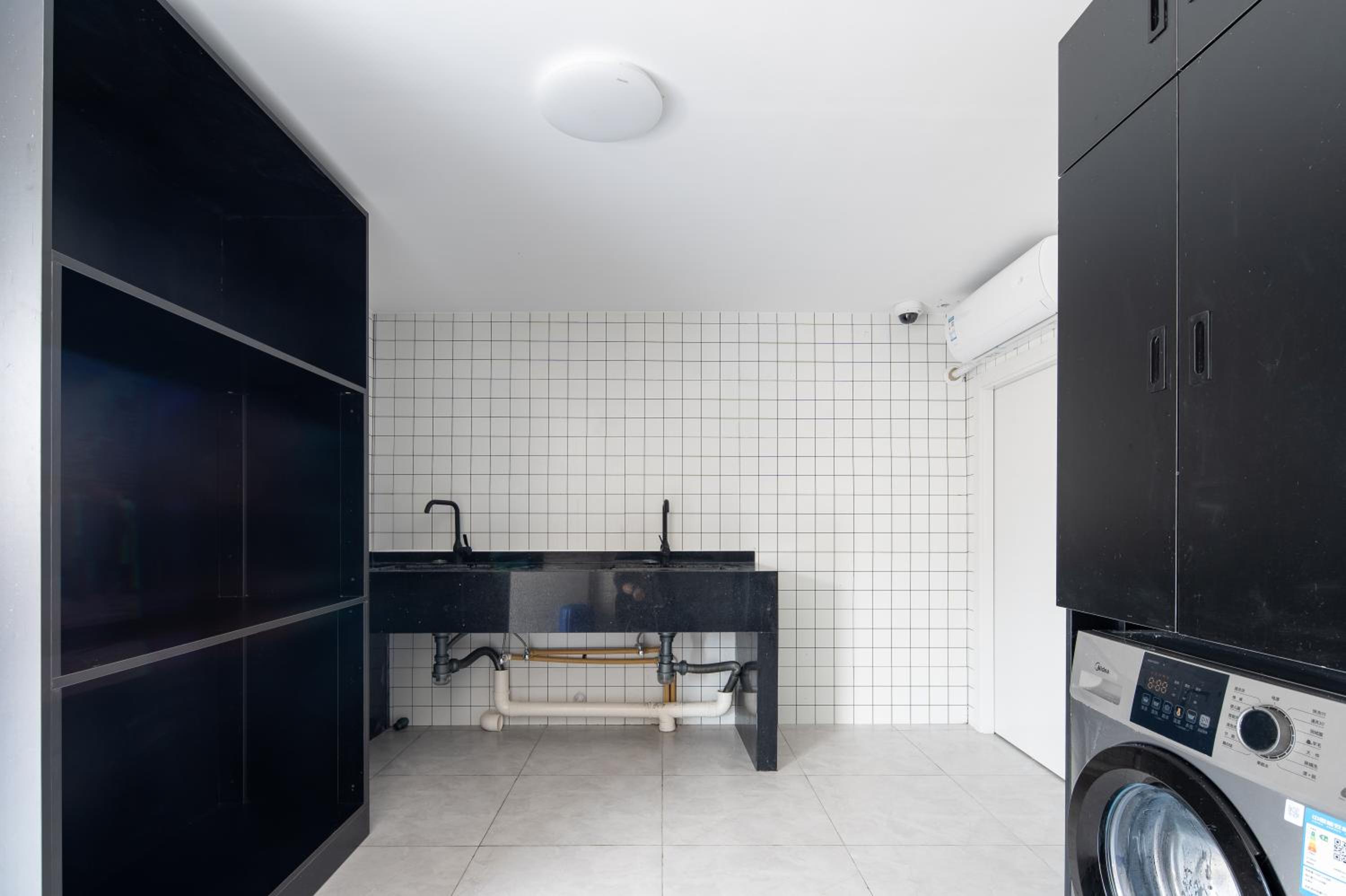 Dayin Youth Hostel - Old Town & People's Square& Rail Hub -Social Area -Bar -Café -Gym -Free Laundry Luggage Storage -24H Front Desk -English Service
