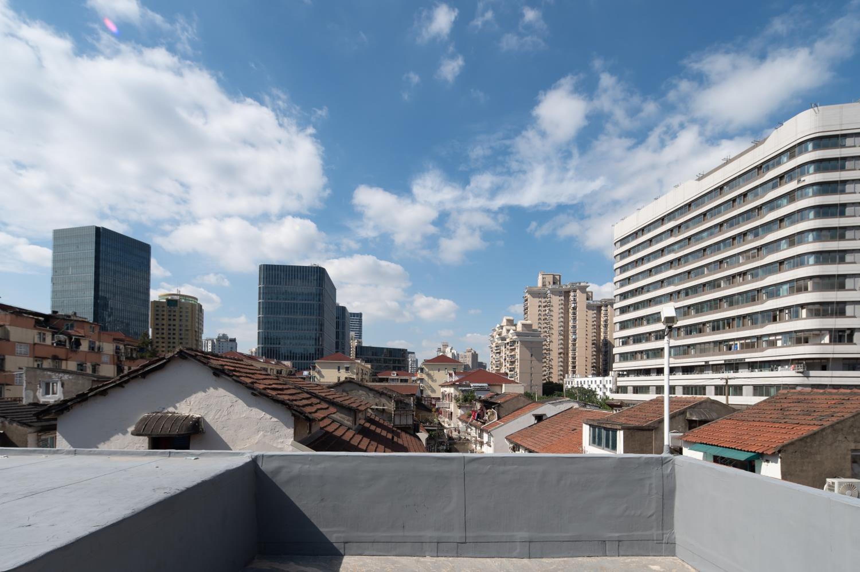 Dayin Youth Hostel - Old Town & People's Square& Rail Hub -Social Area -Bar -Café -Gym -Free Laundry Luggage Storage -24H Front Desk -English Service