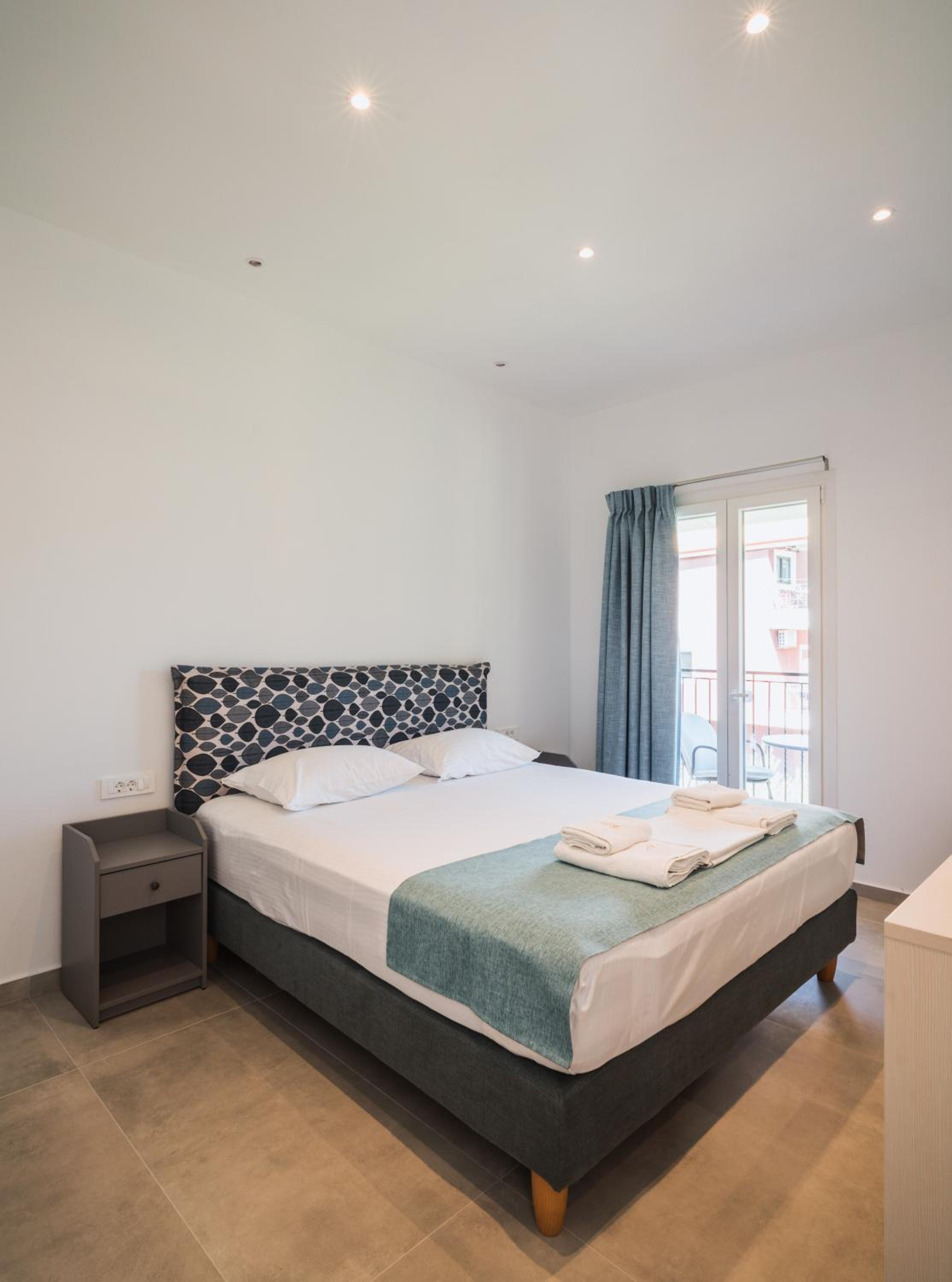 Aristidis view photo 5