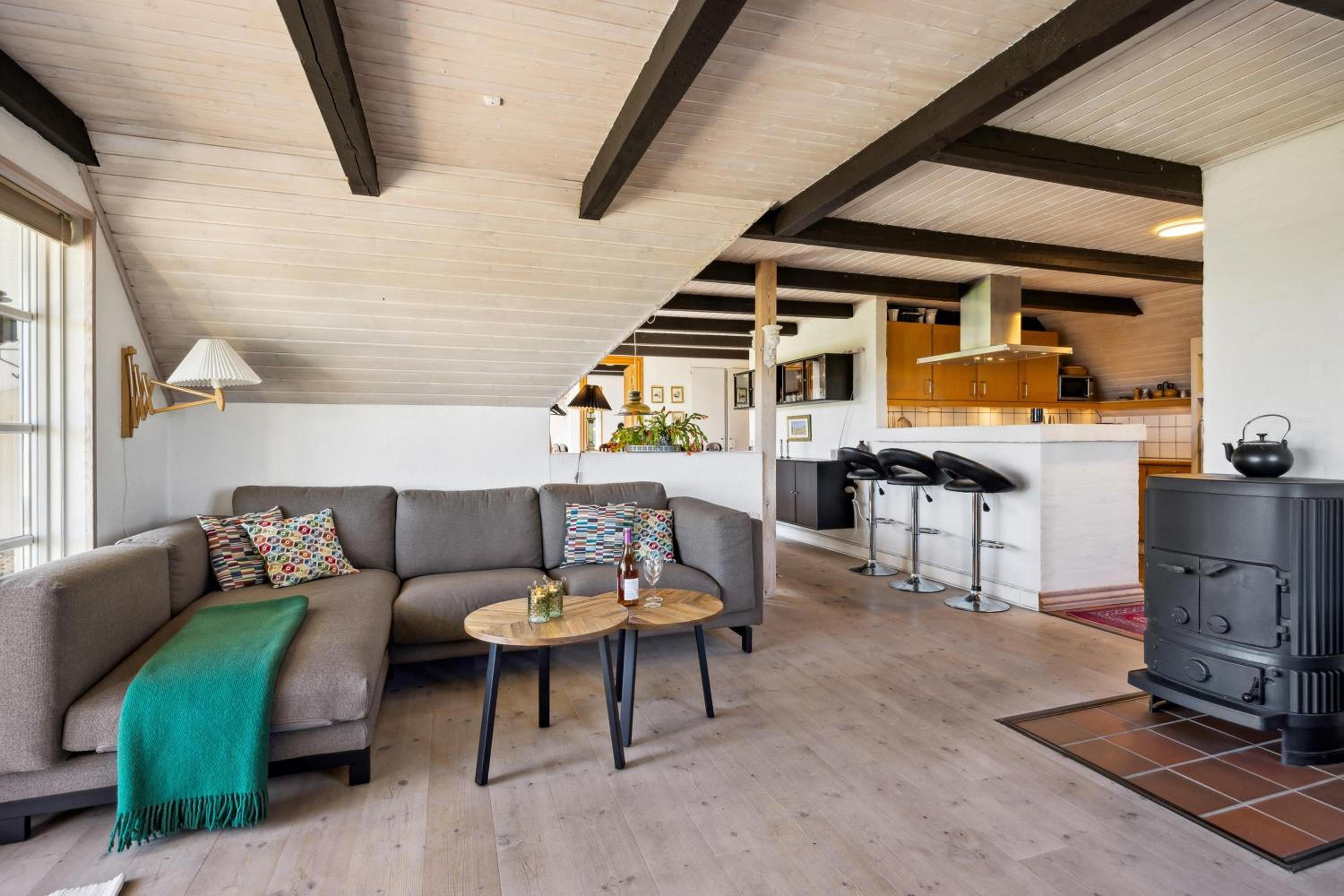 Awesome Home In Glesborg With 3 Bedrooms view 2