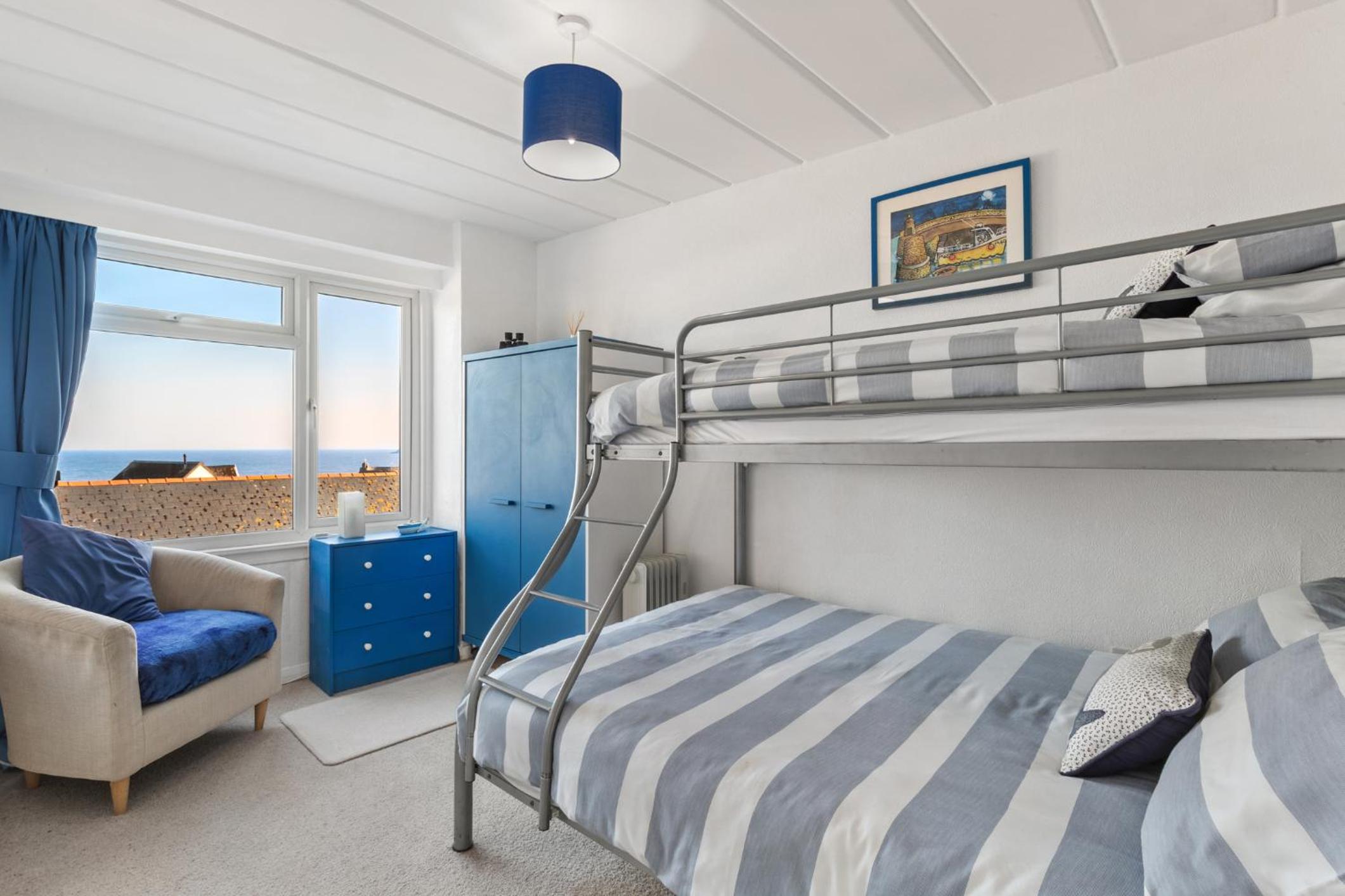 Seaward Apartment