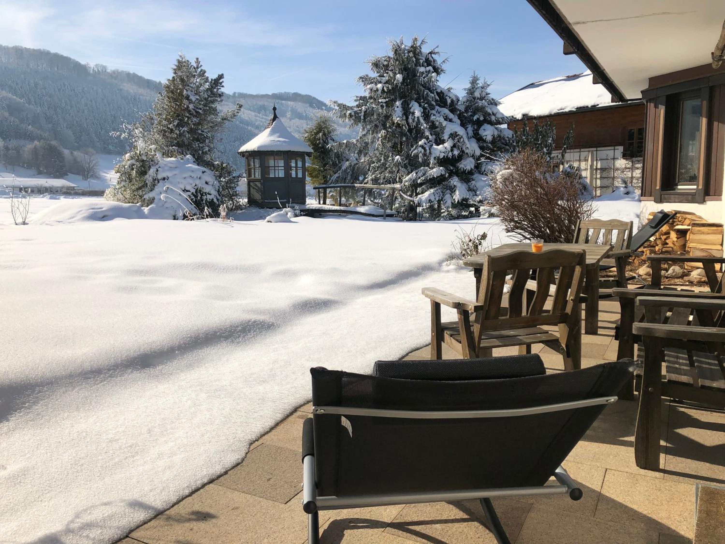 Großes Ferienhaus - Own cottage near Chiemsee