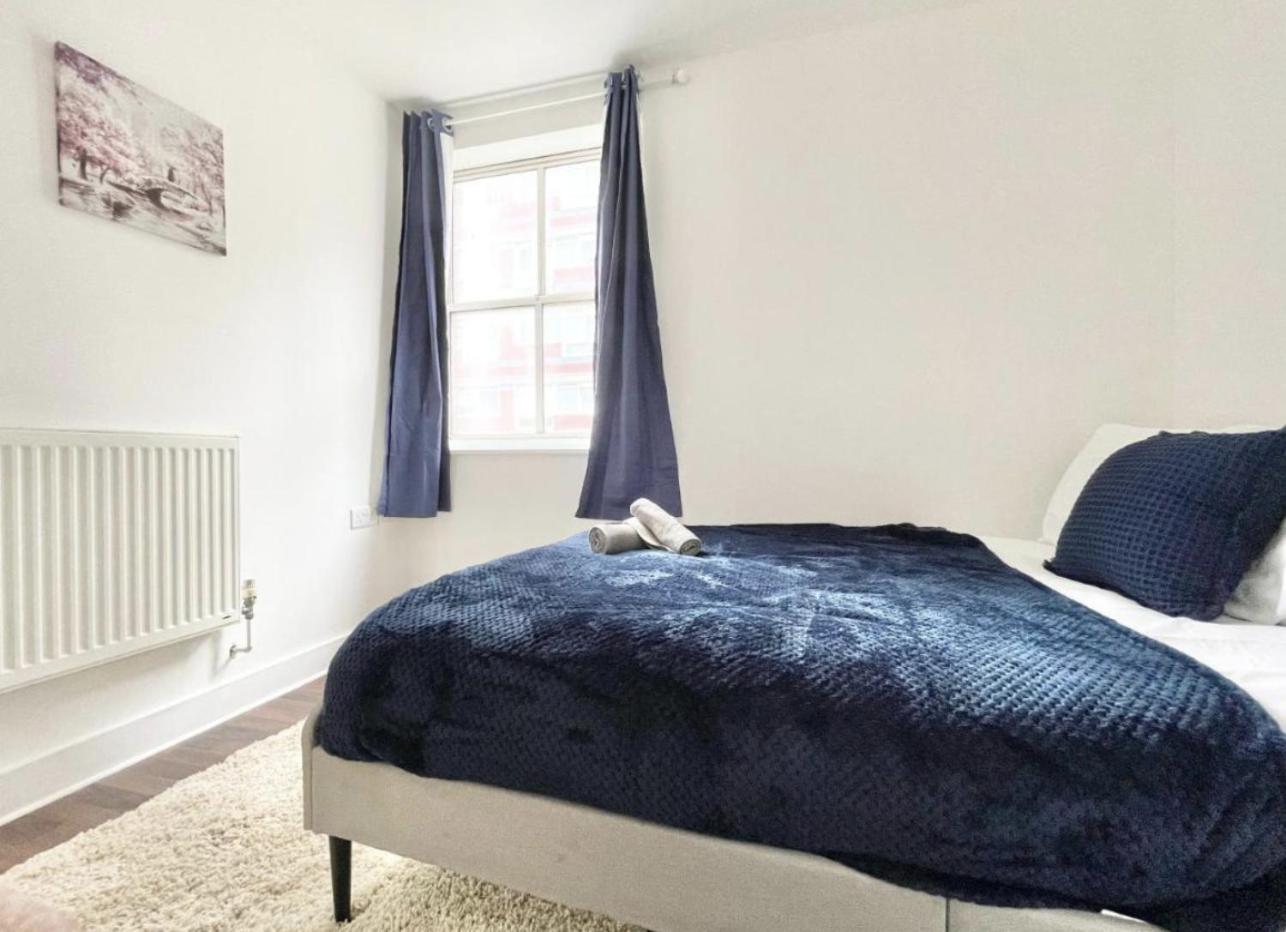 Southampton Vacations - Charming 2-Bed Flat Sleep 4- Great for families and contractors! - Property Image 8