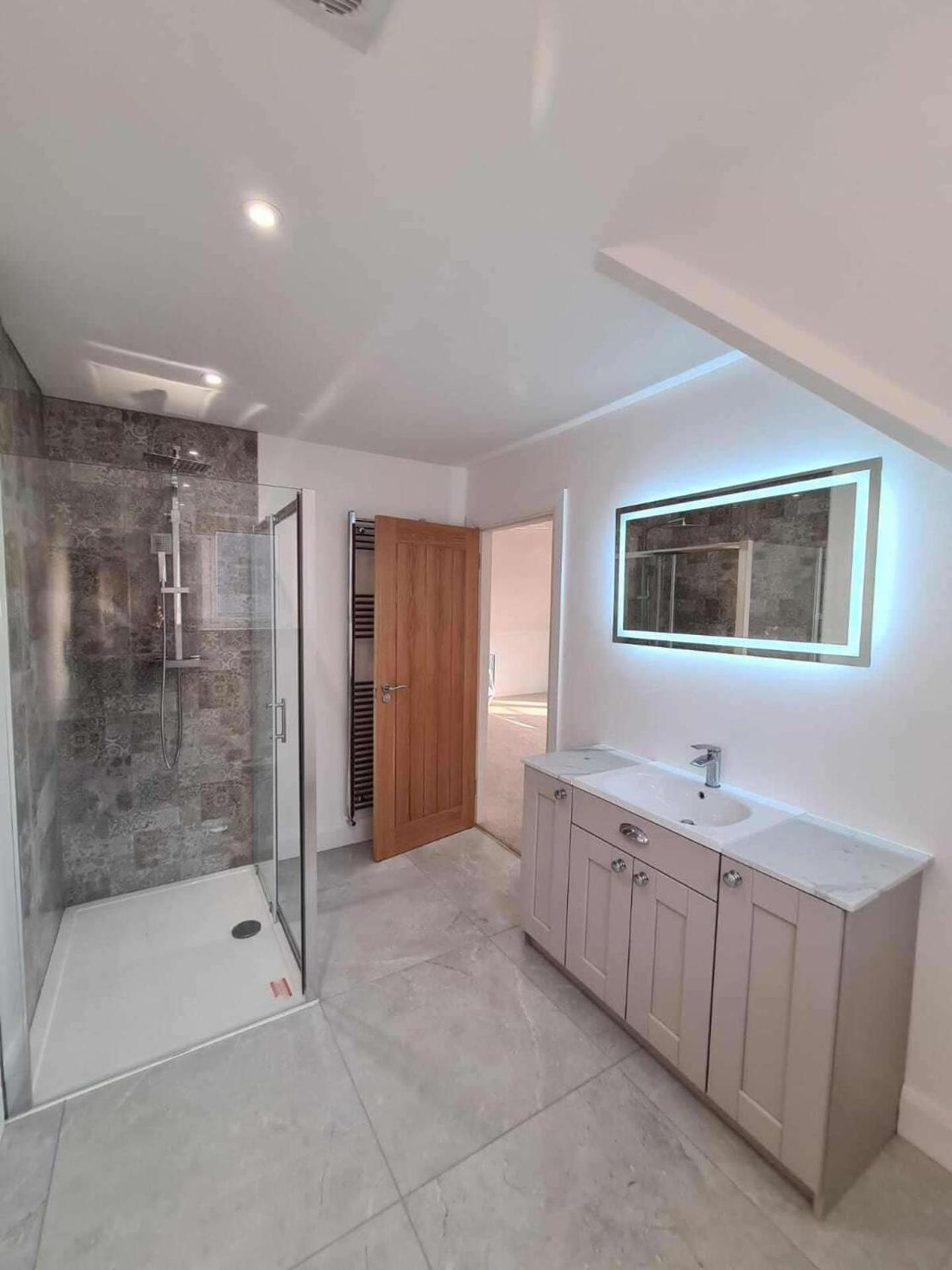 Cosy New 4 bed in Ramsgate close to Quex Park view 2