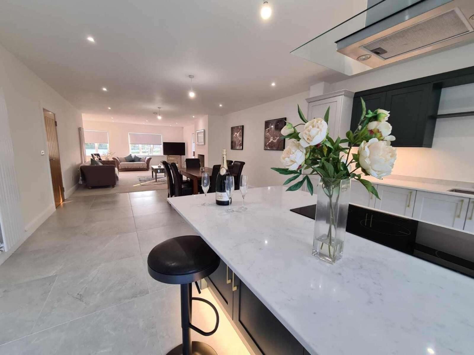 Cosy New 4 bed in Ramsgate close to Quex Park view 5
