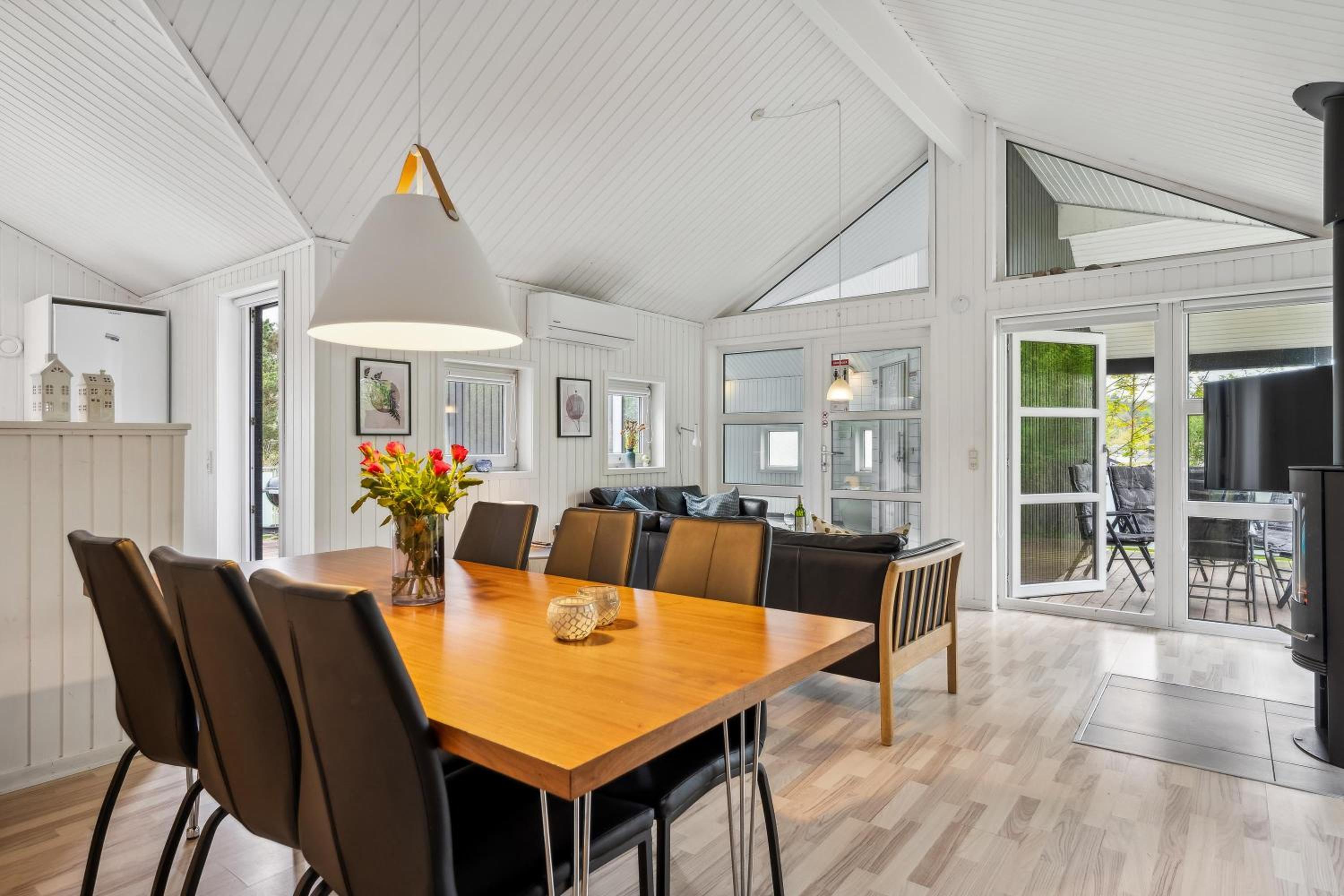 Nice Home In Ebeltoft With 3 Bedrooms, Sauna And Internet view 2