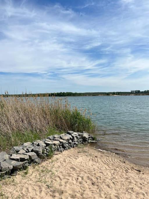 Tiny Ferienhaus Oskar 100m Entfernt zum See Strand
