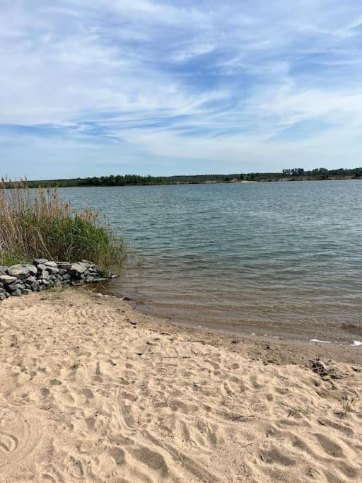 Tiny Ferienhaus Oskar 100m Entfernt zum See Strand