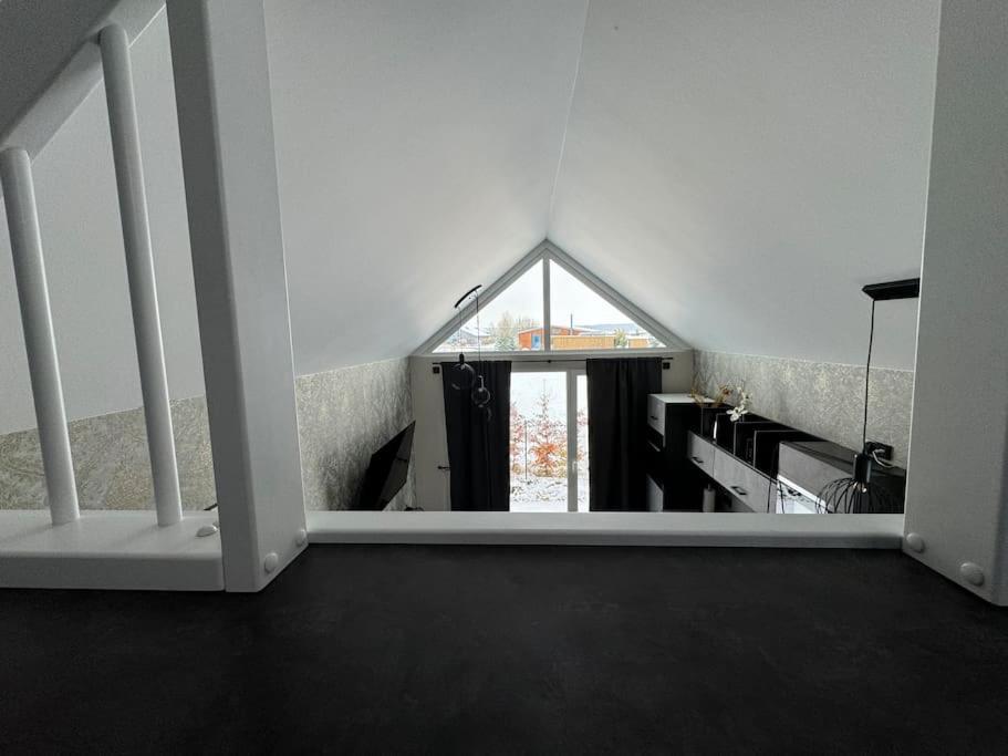 Tiny Ferienhaus Oskar 100m Entfernt zum See Strand