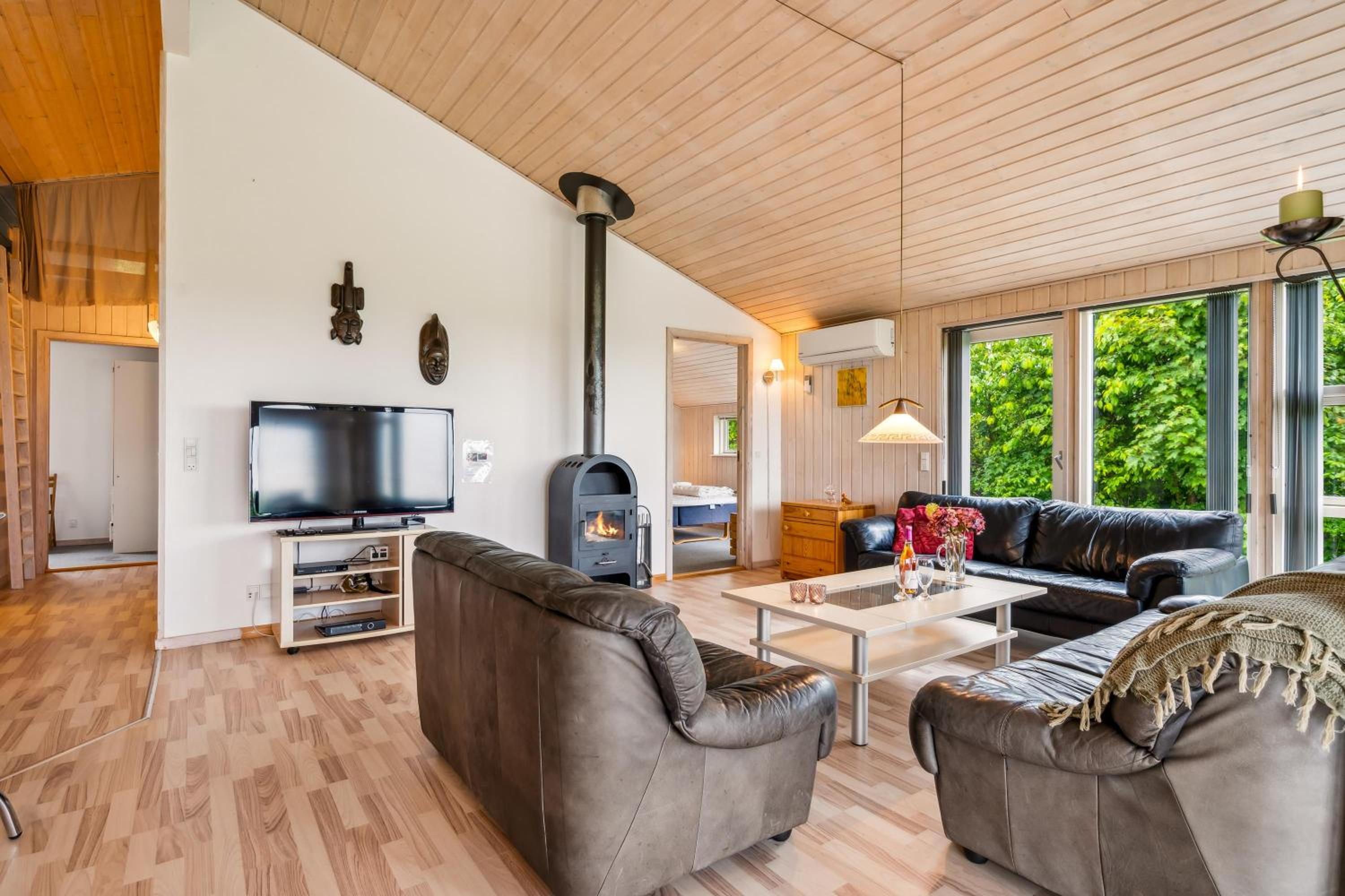 Amazing Home In Ebeltoft With 3 Bedrooms And Internet view 2