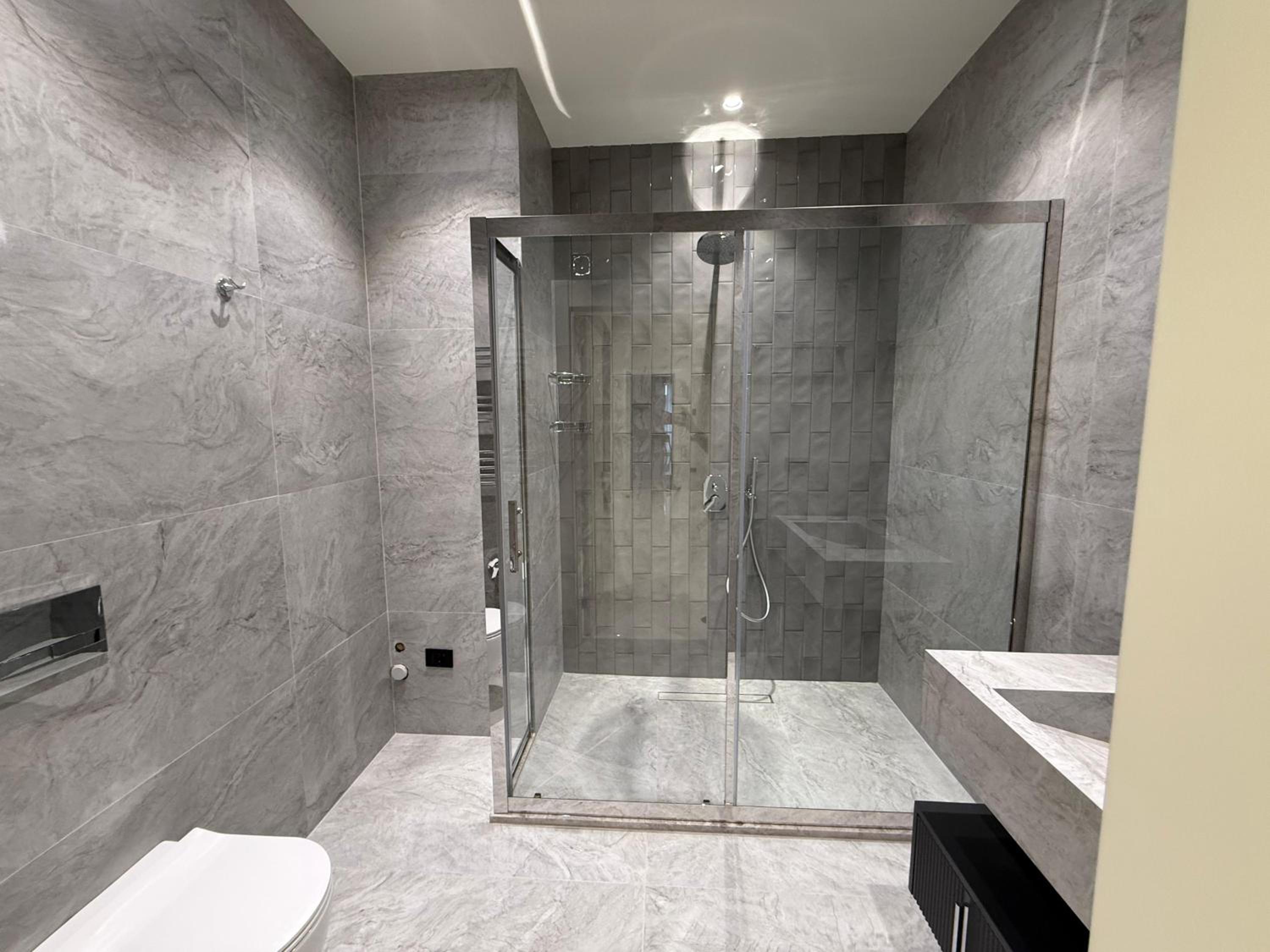 Premium Apartments White City