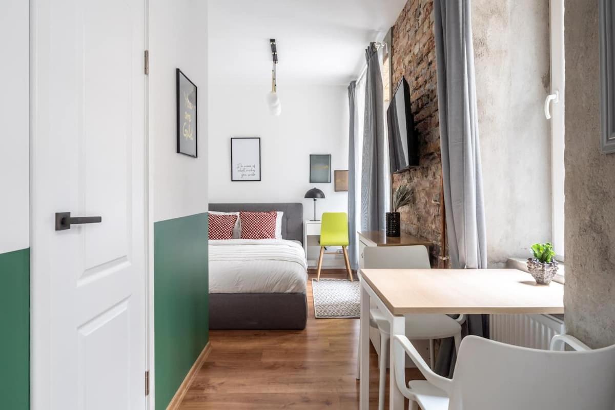 Quiet Hideaway & WiFi in Riga Centre view 2