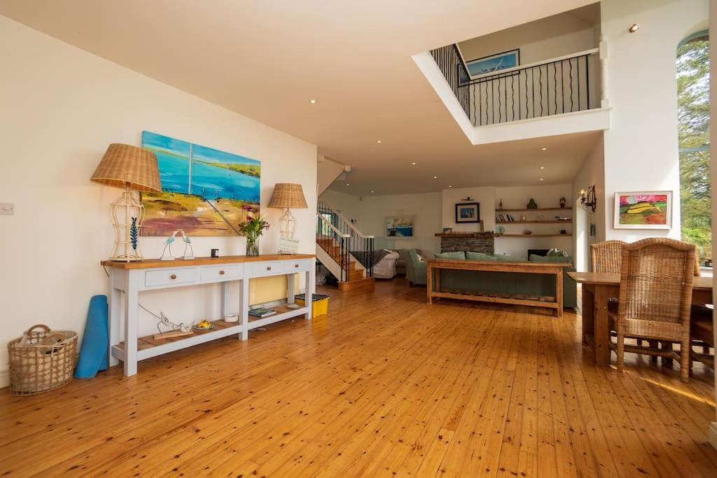 Schull Coastal rural hideaway 5 night min view 2