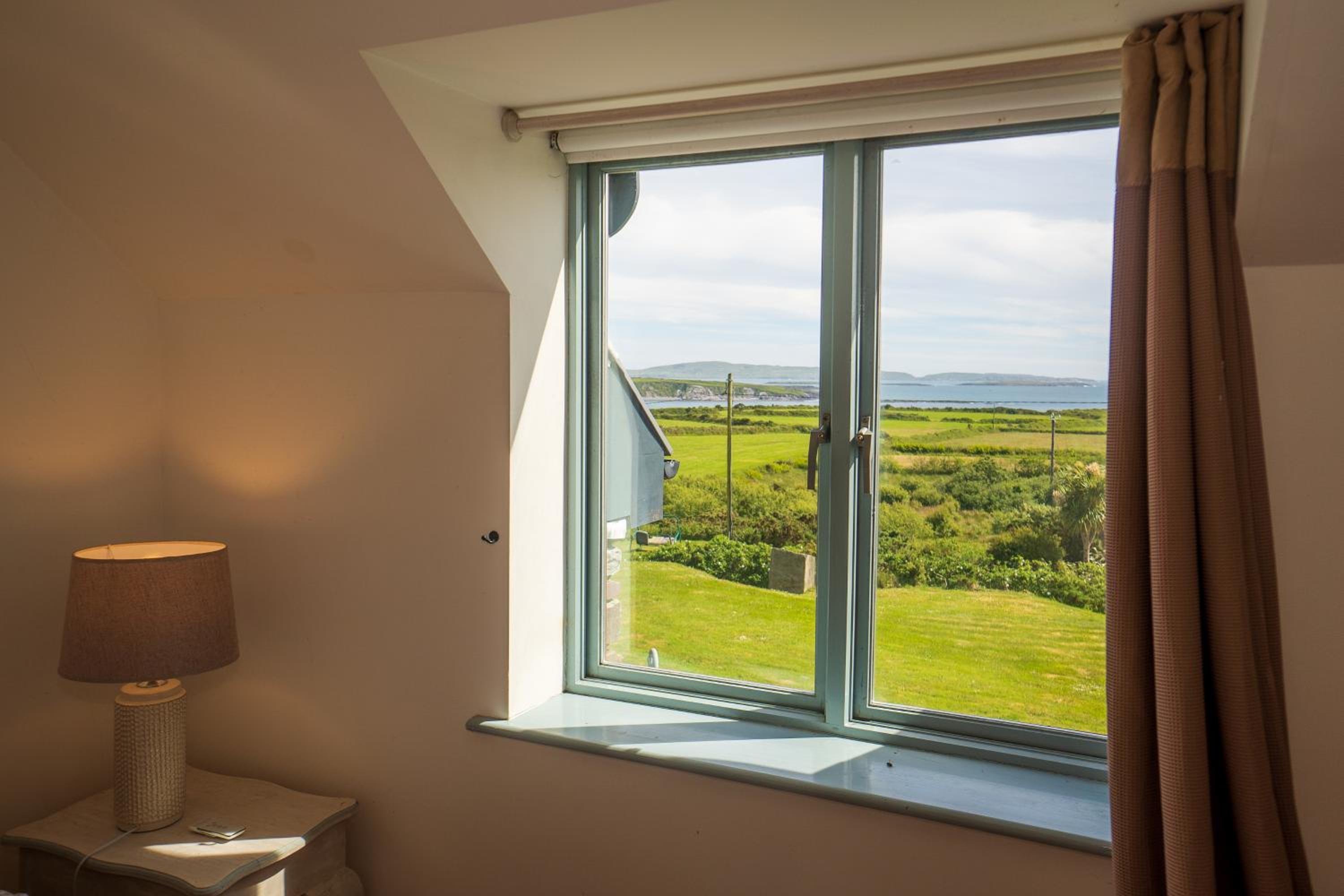 Schull Coastal rural hideaway 5 night min view 3
