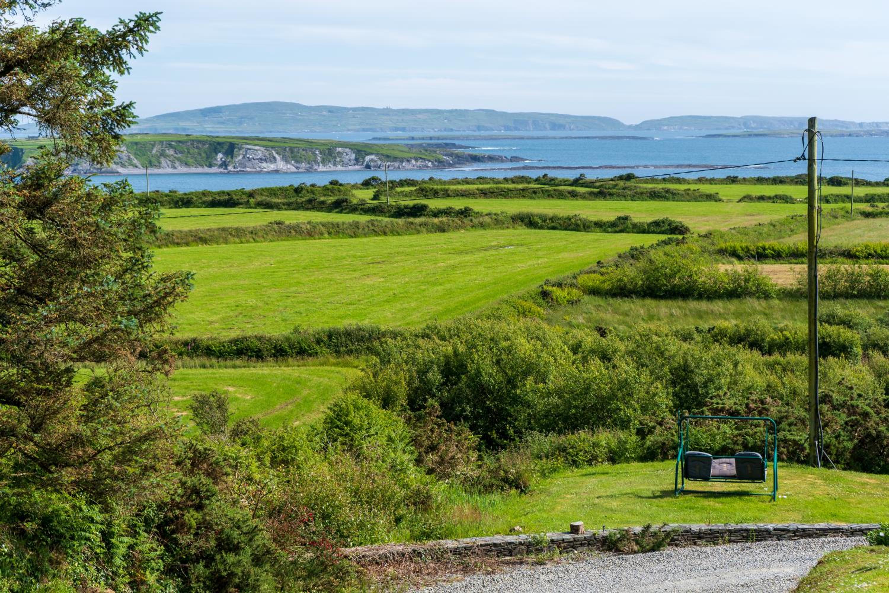 Schull Coastal rural hideaway 5 night min view 5