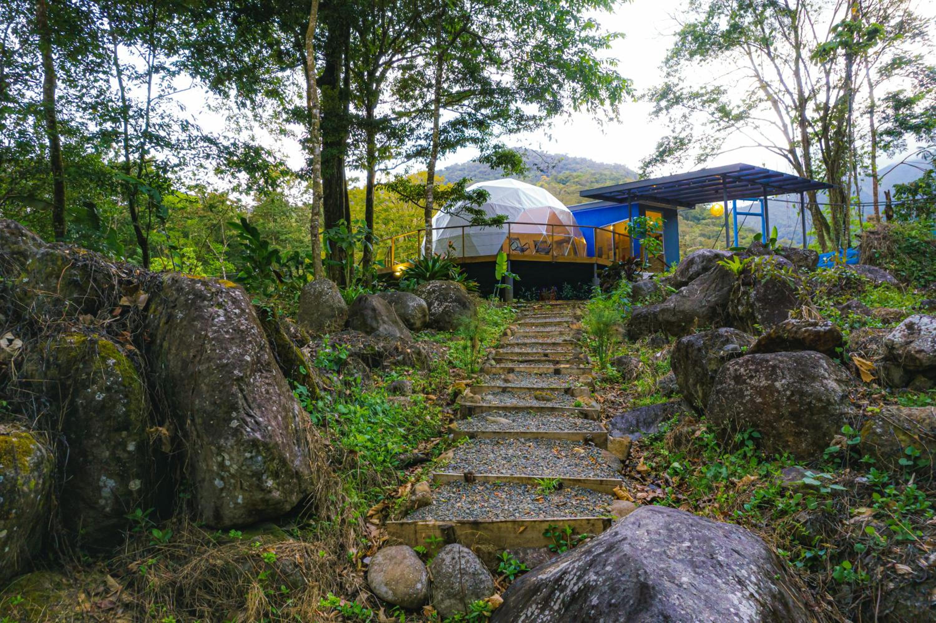 Bitzu Dome-Bijagua Riverside Glamping